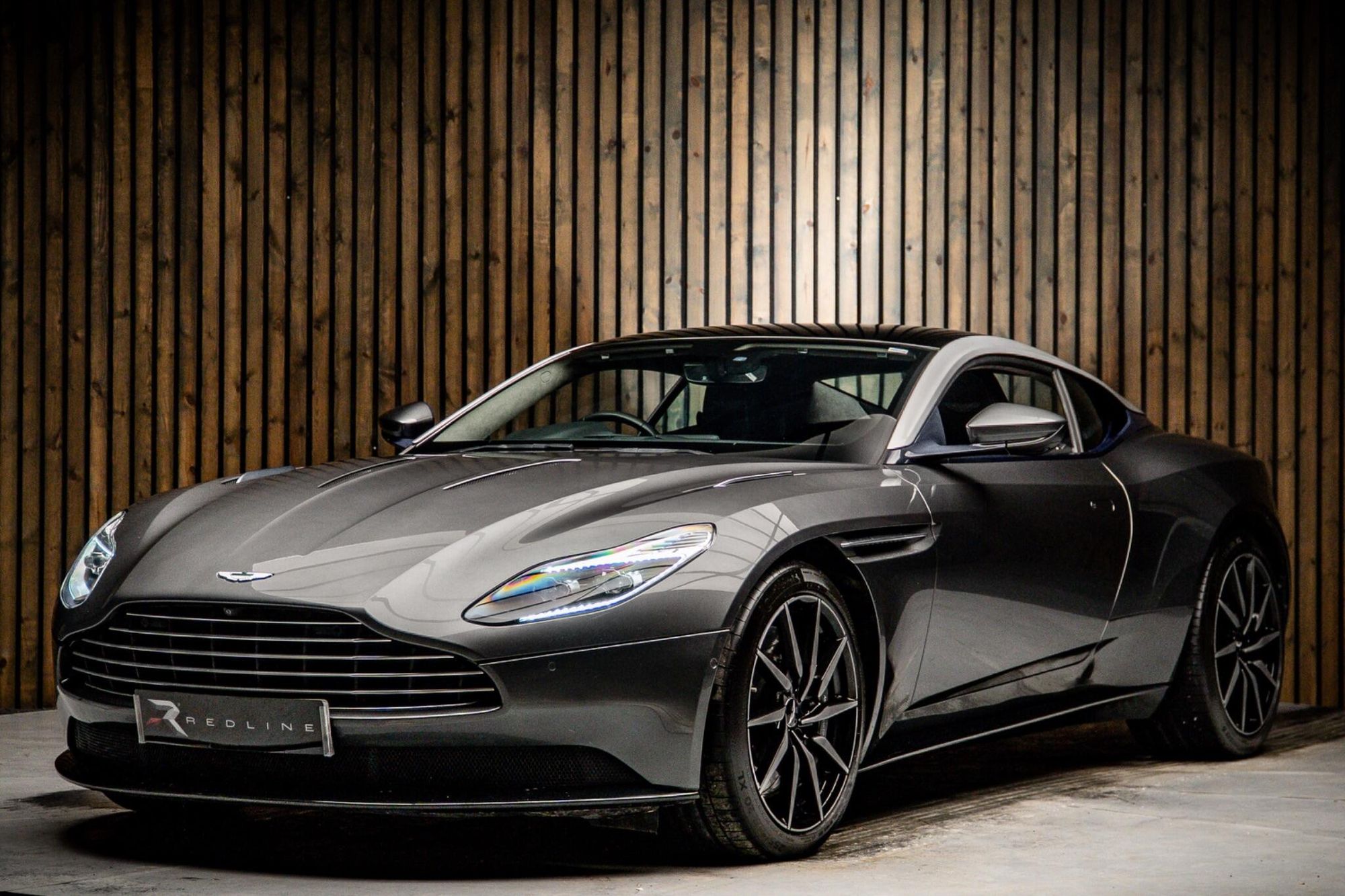 ASTON MARTIN DB11 COUPE V12 2dr Touchtronic Auto for sale UK - Slide 8