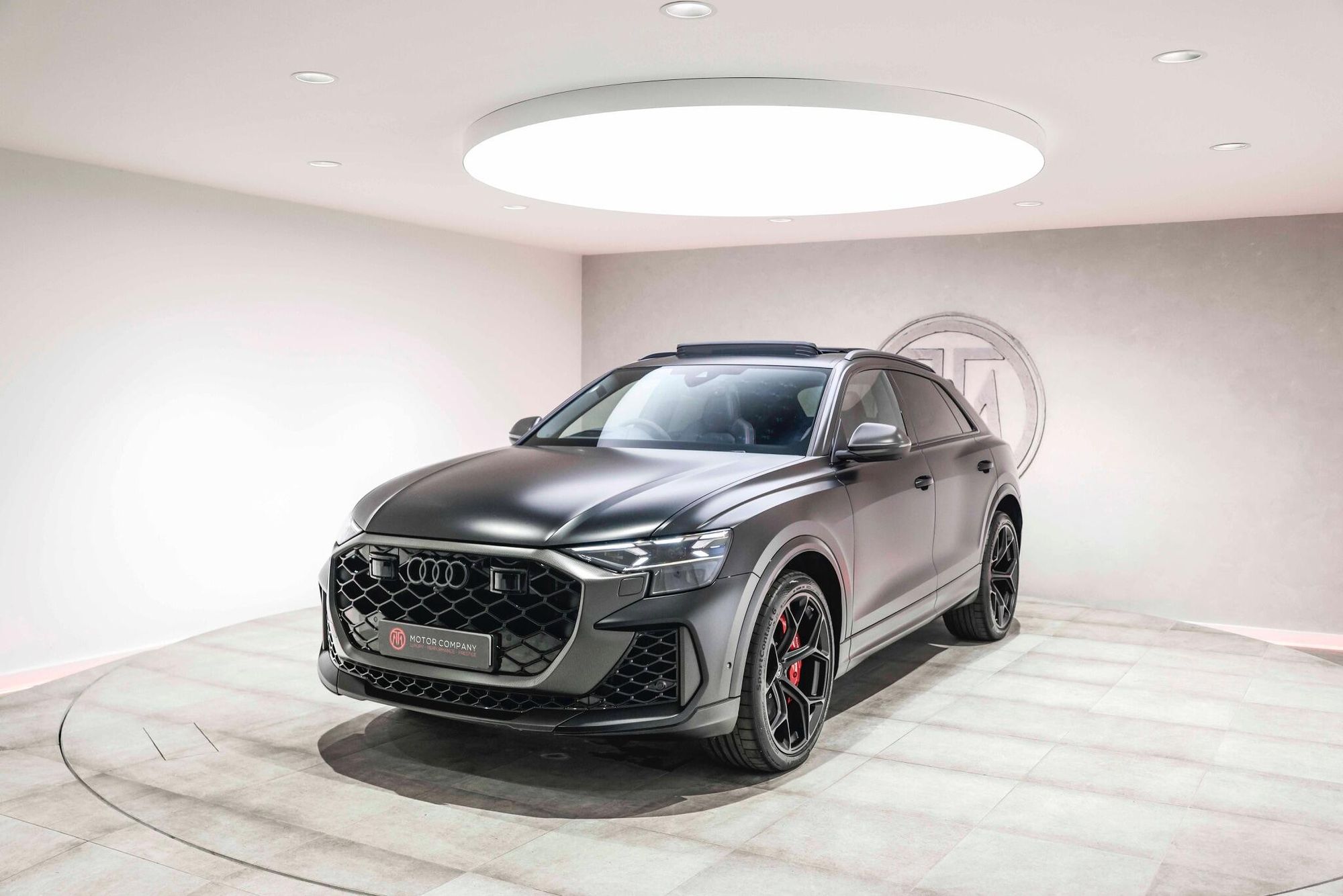 AUDI Q8 ESTATE SQ8 TFSI Quattro Vorsprung 5dr Tiptronic for sale UK - Slide 8