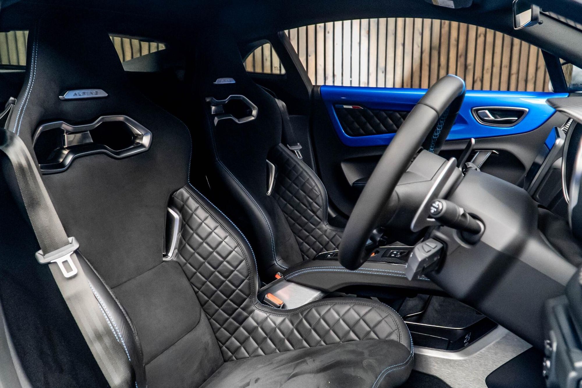 ALPINE A110 COUPE 1.8L Turbo 2dr DCT for sale UK - Slide 2