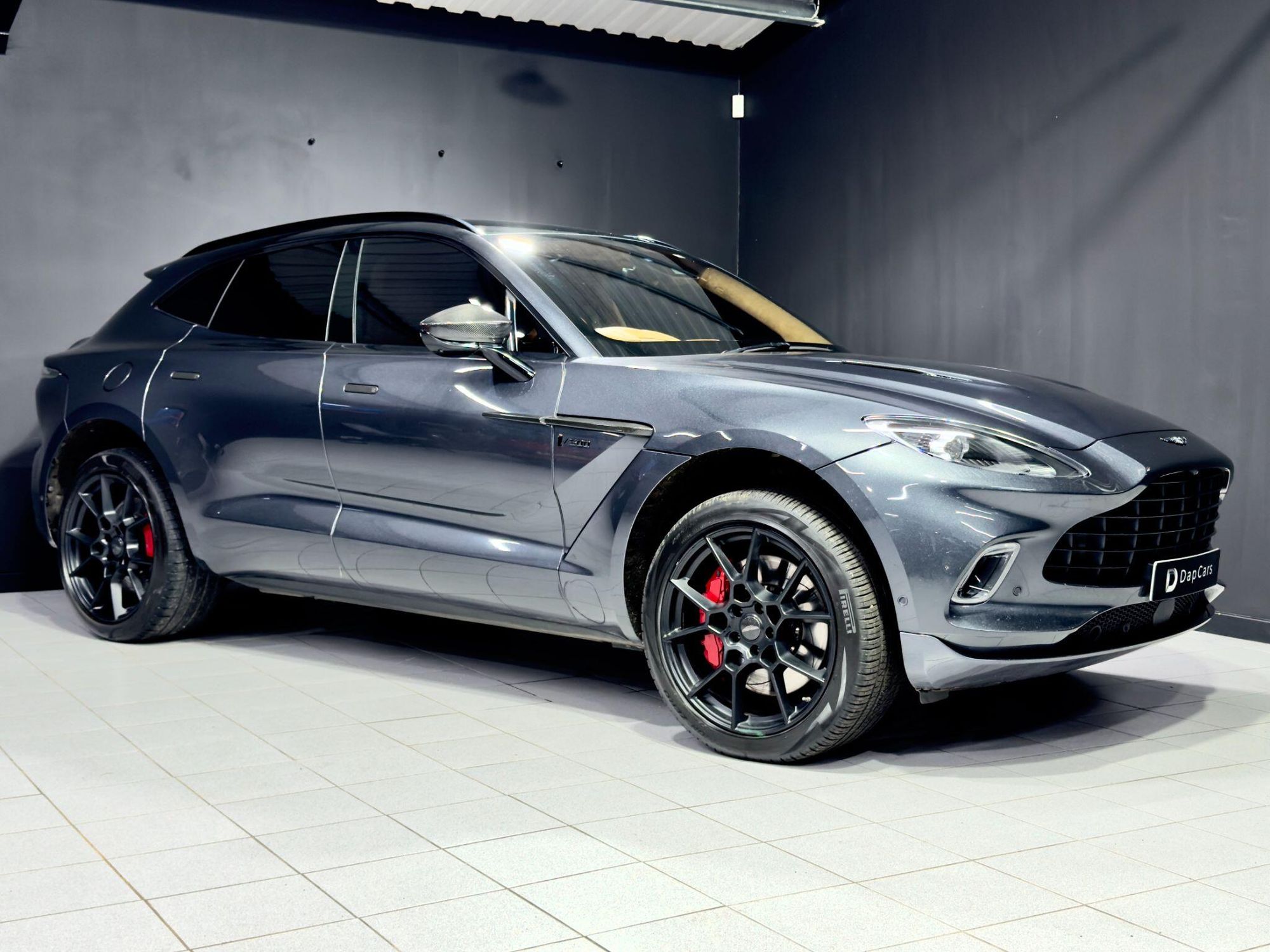 ASTON MARTIN DBX ESTATE V8 DBX707 5dr Touchtronic for sale UK - Slide 9