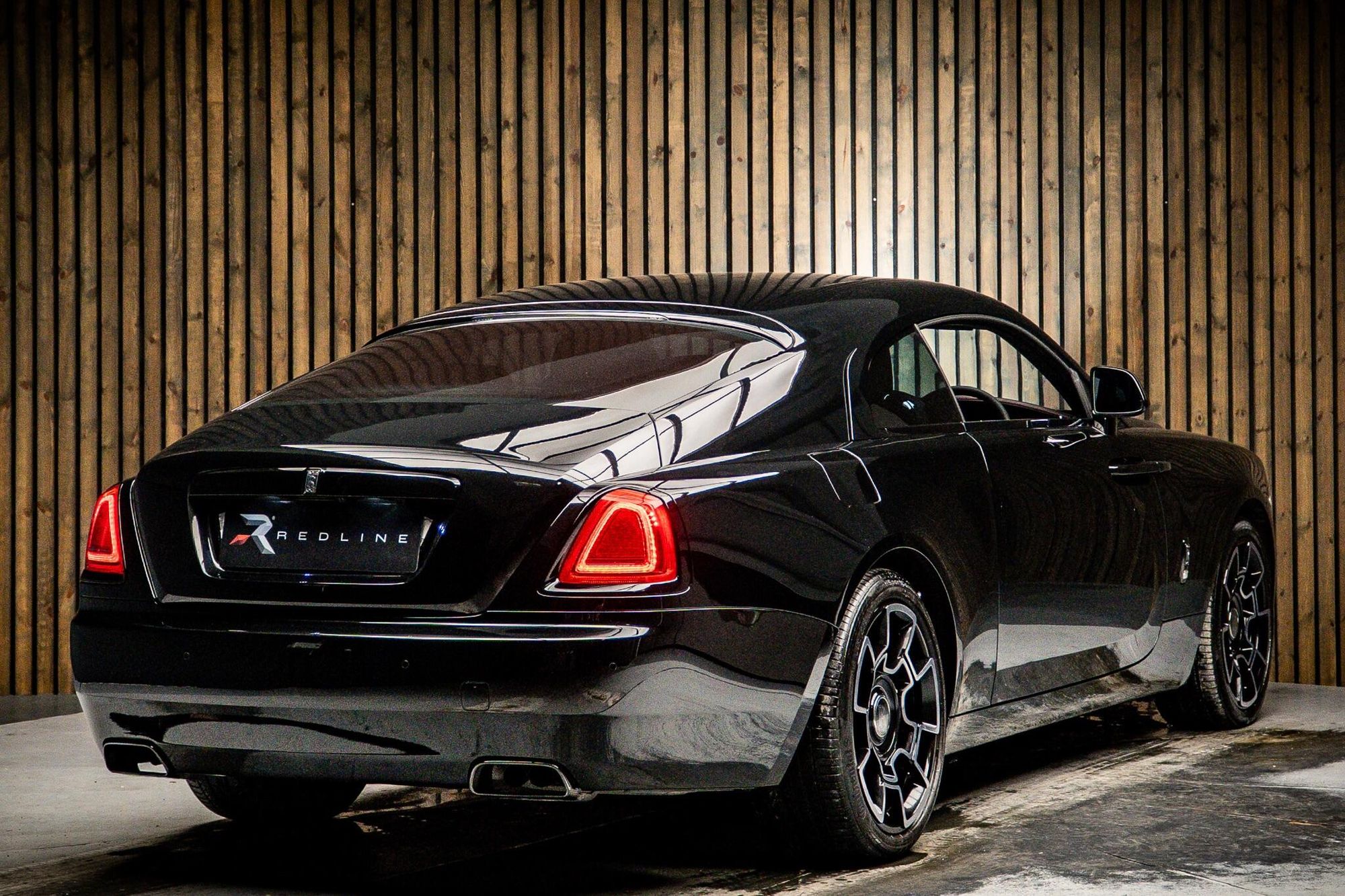 ROLLS-ROYCE WRAITH COUPE Black Badge 2dr Auto for sale UK - Slide 4
