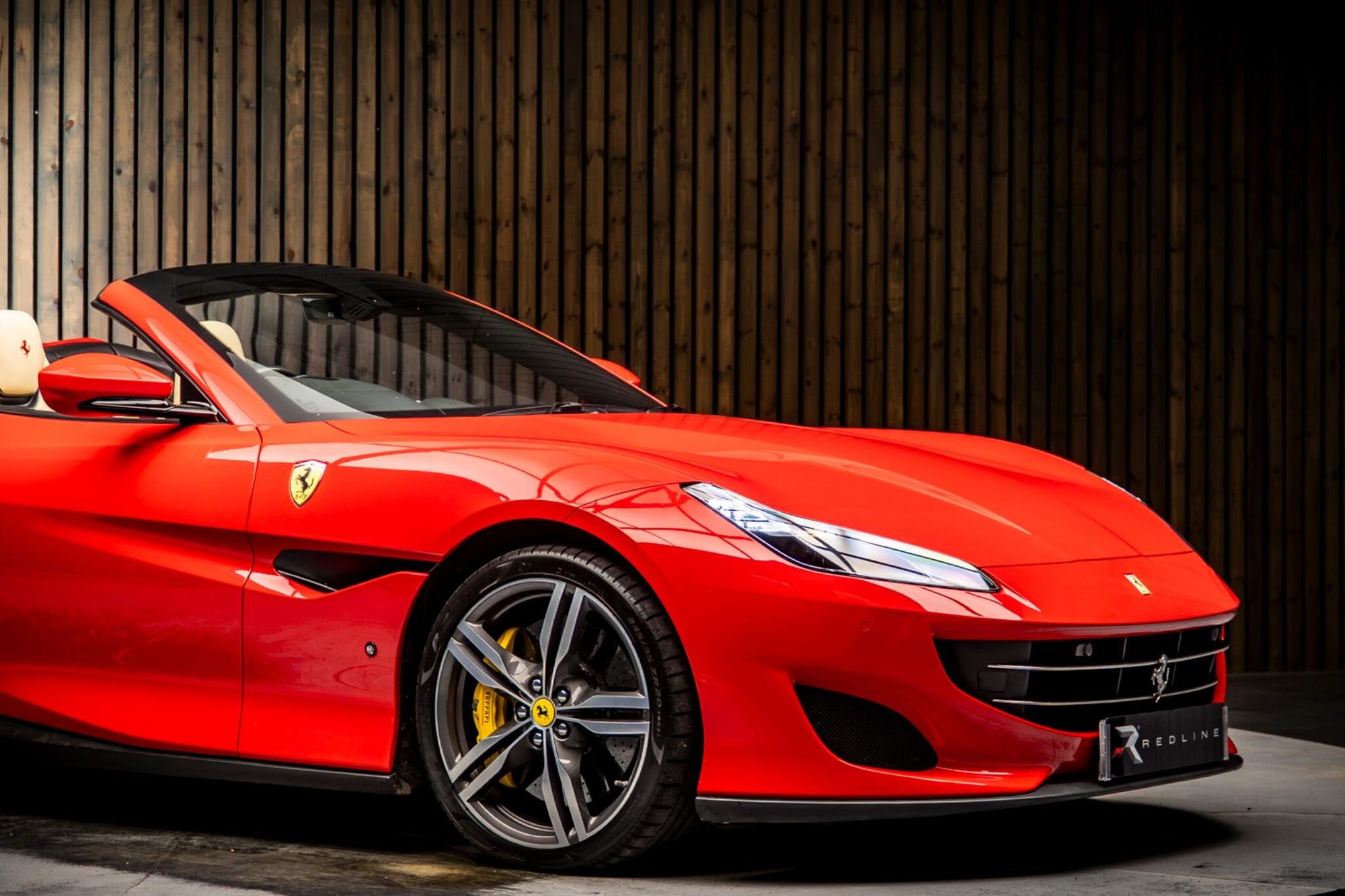 FERRARI PORTOFINO CONVERTIBLE GT 2dr Auto for sale UK - Slide 10