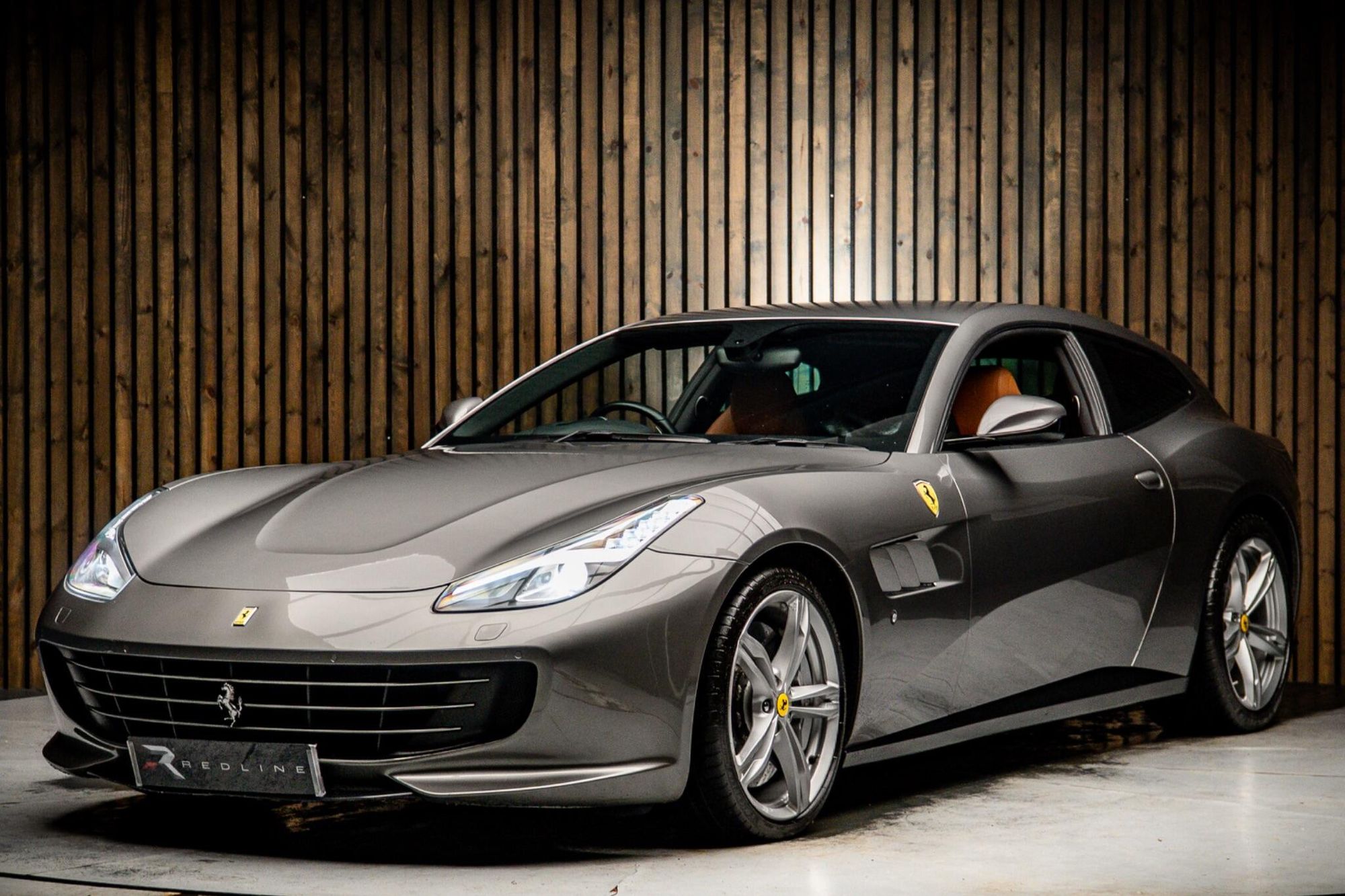 FERRARI GTC4 LUSSO COUPE 2dr Auto for sale UK - Slide 8