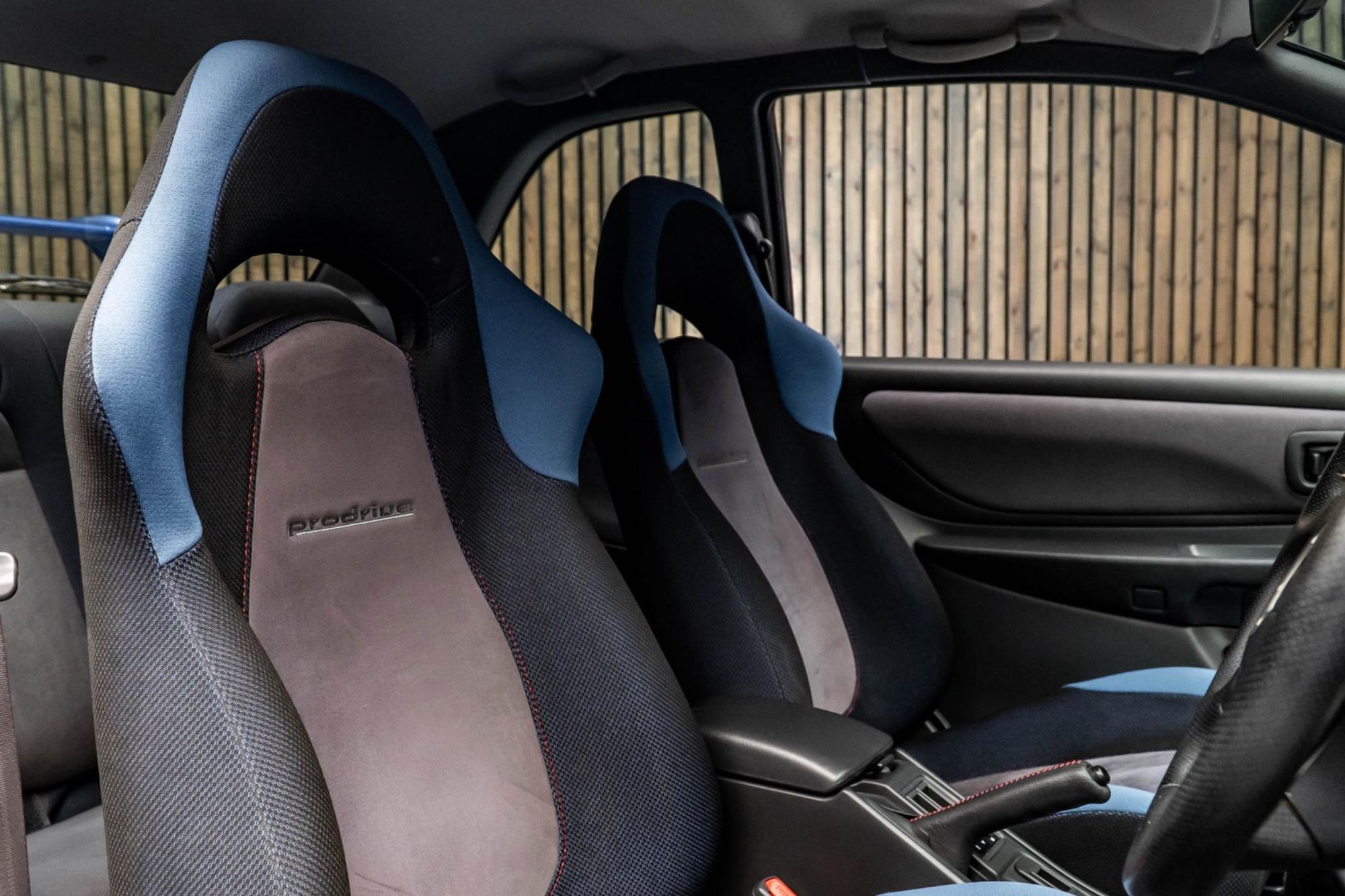 SUBARU IMPREZA SALOON SPECIAL EDITIONS 2.0 WR1 STi 4dr for sale UK - Slide 2