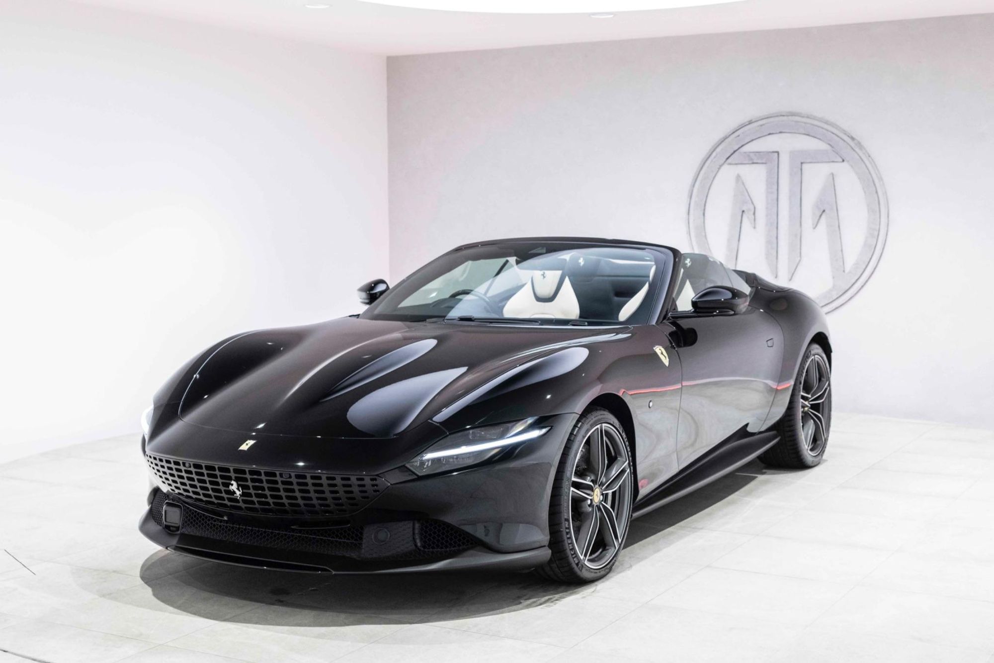 FERRARI ROMA SPIDER 2dr Auto for sale UK - Slide 8