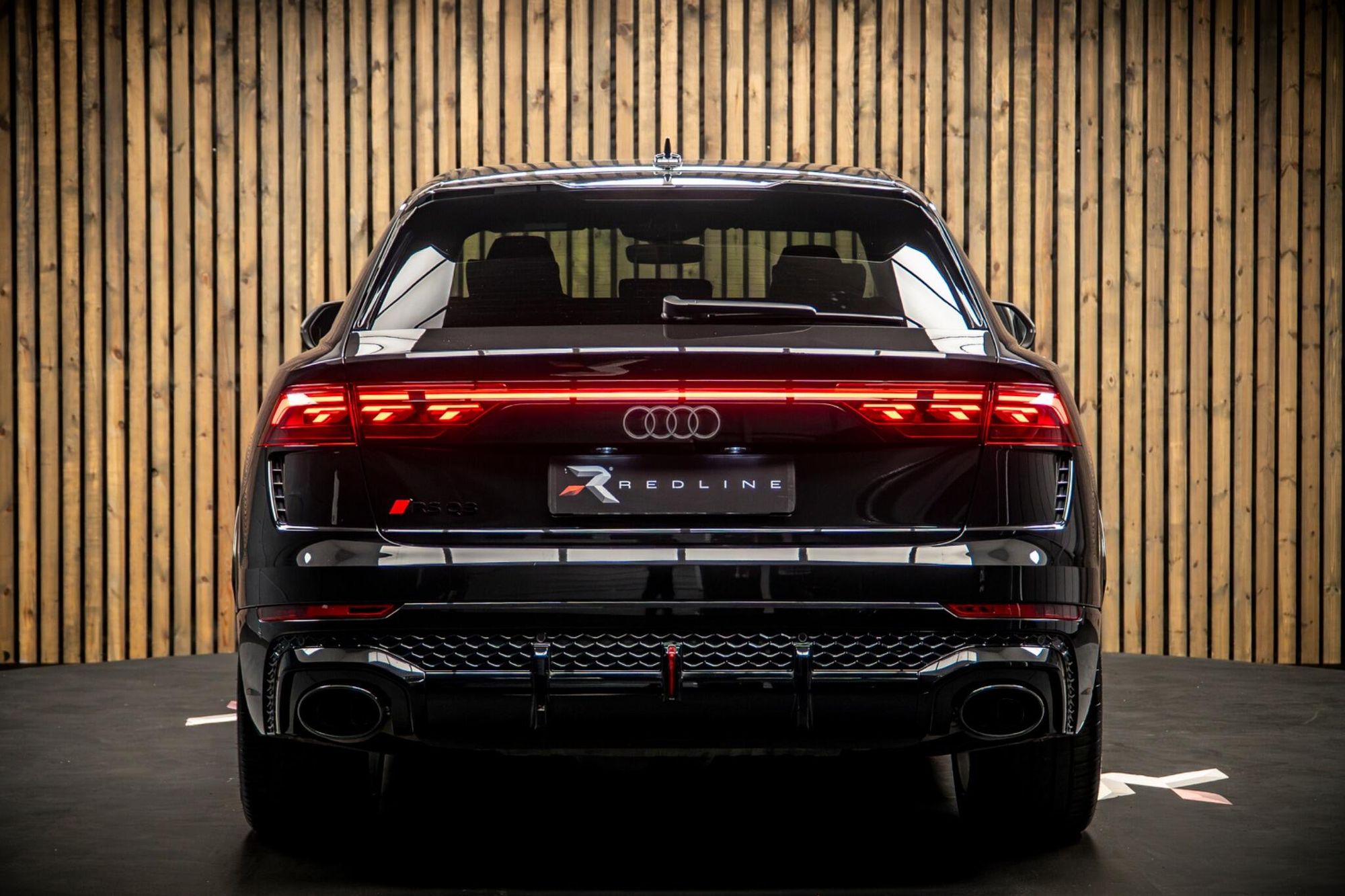 AUDI Q8 ESTATE SPECIAL EDITIONS SQ8 TFSI Quattro Launch Edition 5dr Tiptronic for sale UK - Slide 6