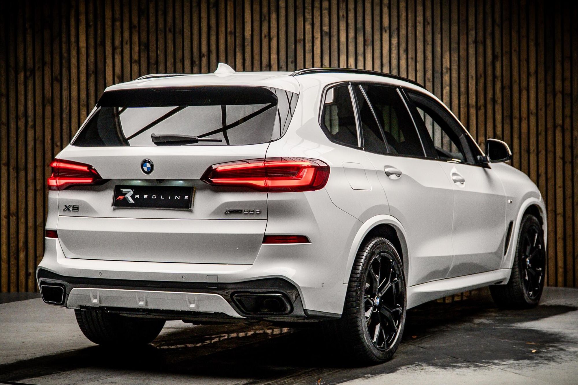 BMW X5 DIESEL ESTATE xDrive30d M Sport 5dr Auto for sale UK - Slide 4