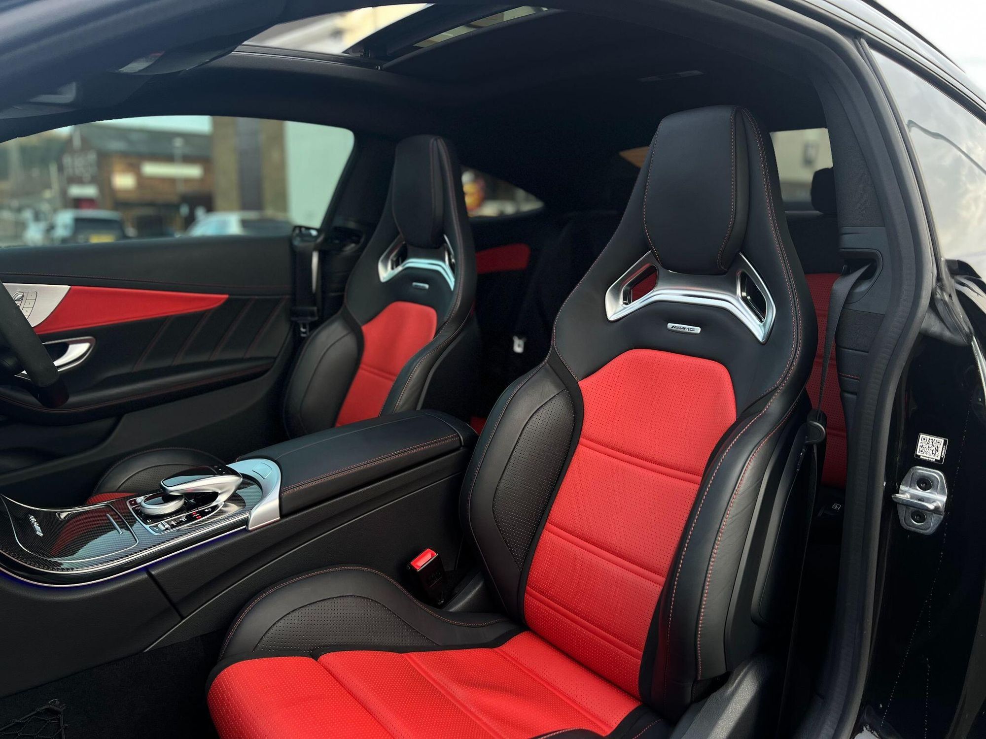 MERCEDES-BENZ C CLASS AMG CABRIOLET C63 S Premium Plus 2dr MCT for sale UK - Slide 3