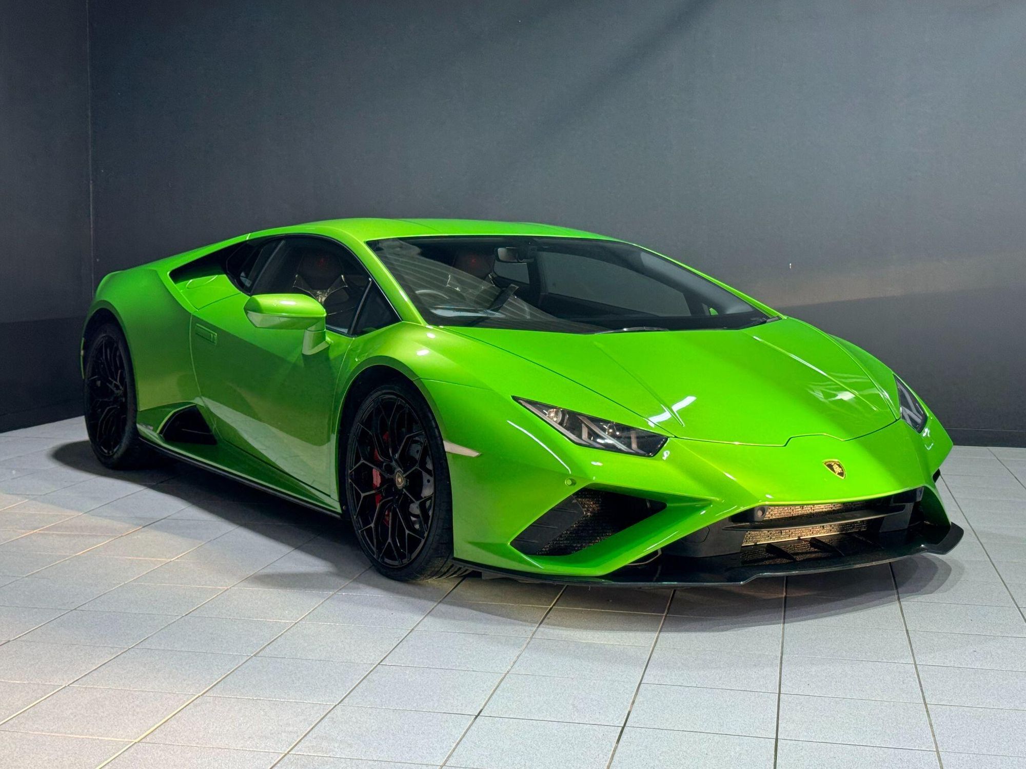 LAMBORGHINI HURACAN COUPE LP 610-4 2dr LDF for sale UK - Slide 6