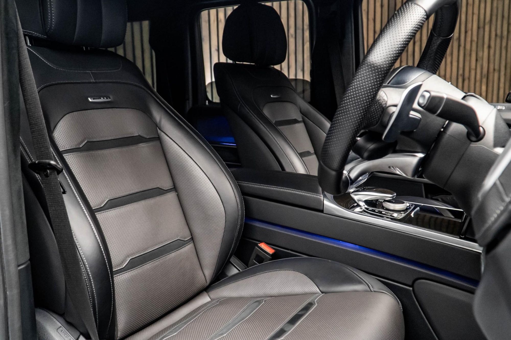 MERCEDES-BENZ G CLASS AMG STATION WAGON G63 5dr 9G-Tronic for sale UK - Slide 2