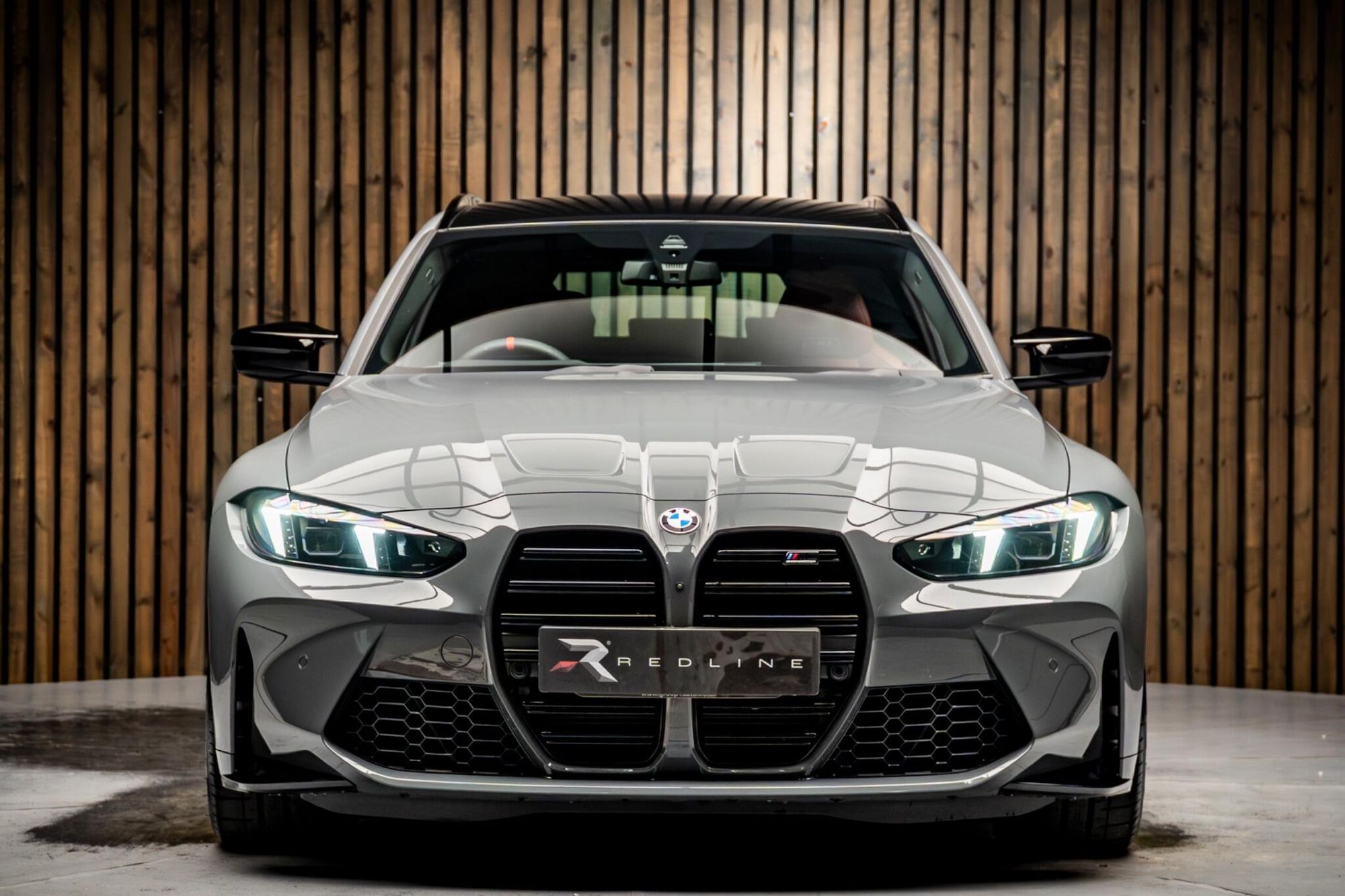 BMW M3 TOURING M3 xDrive 530 Competition M 5dr Step Auto for sale UK - Slide 5