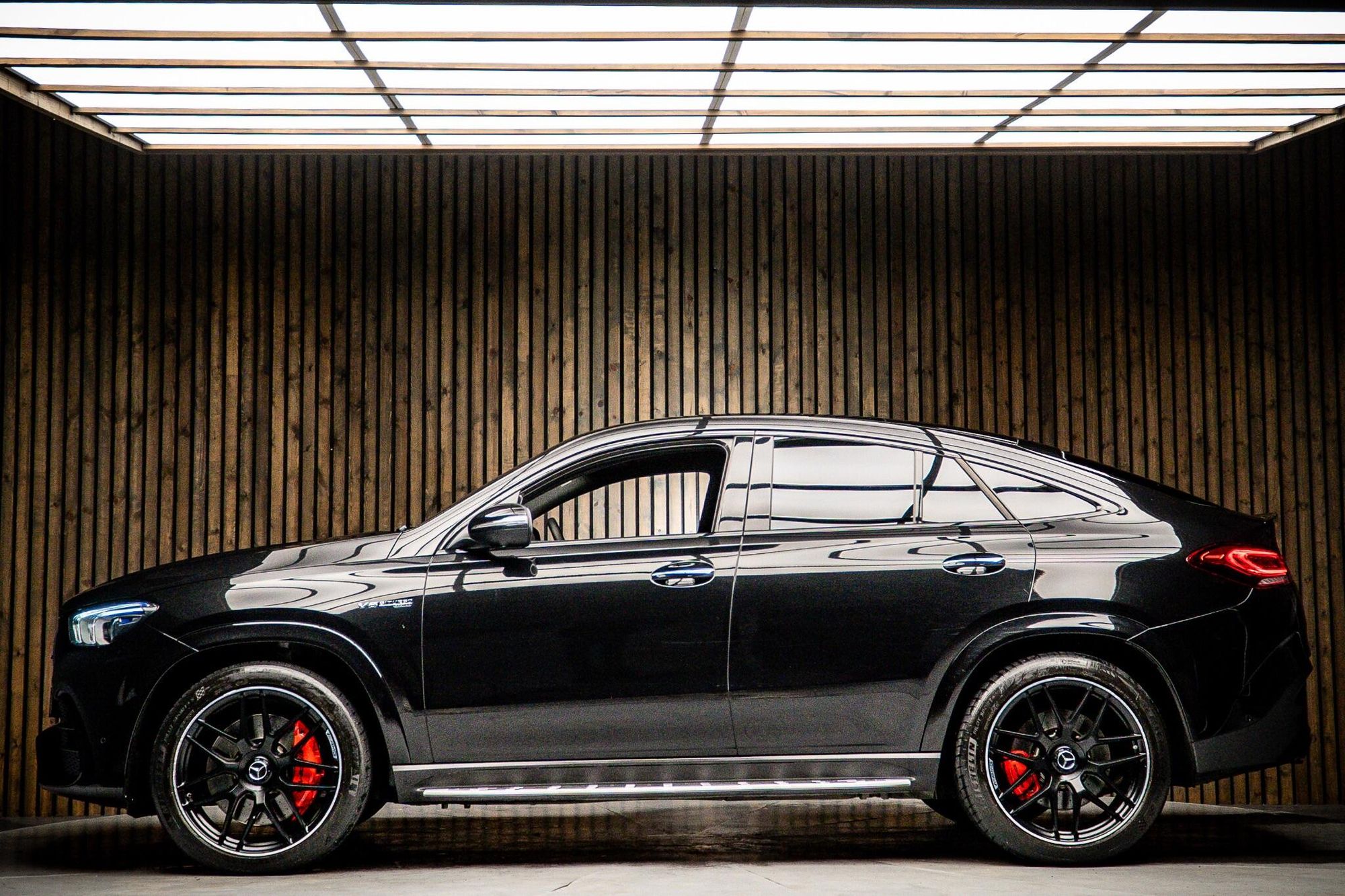 MERCEDES-BENZ GLE COUPE GLE AMG COUPE GLE 63 S 4Matic+ Premium Plus 5dr TCT for sale UK - Slide 7