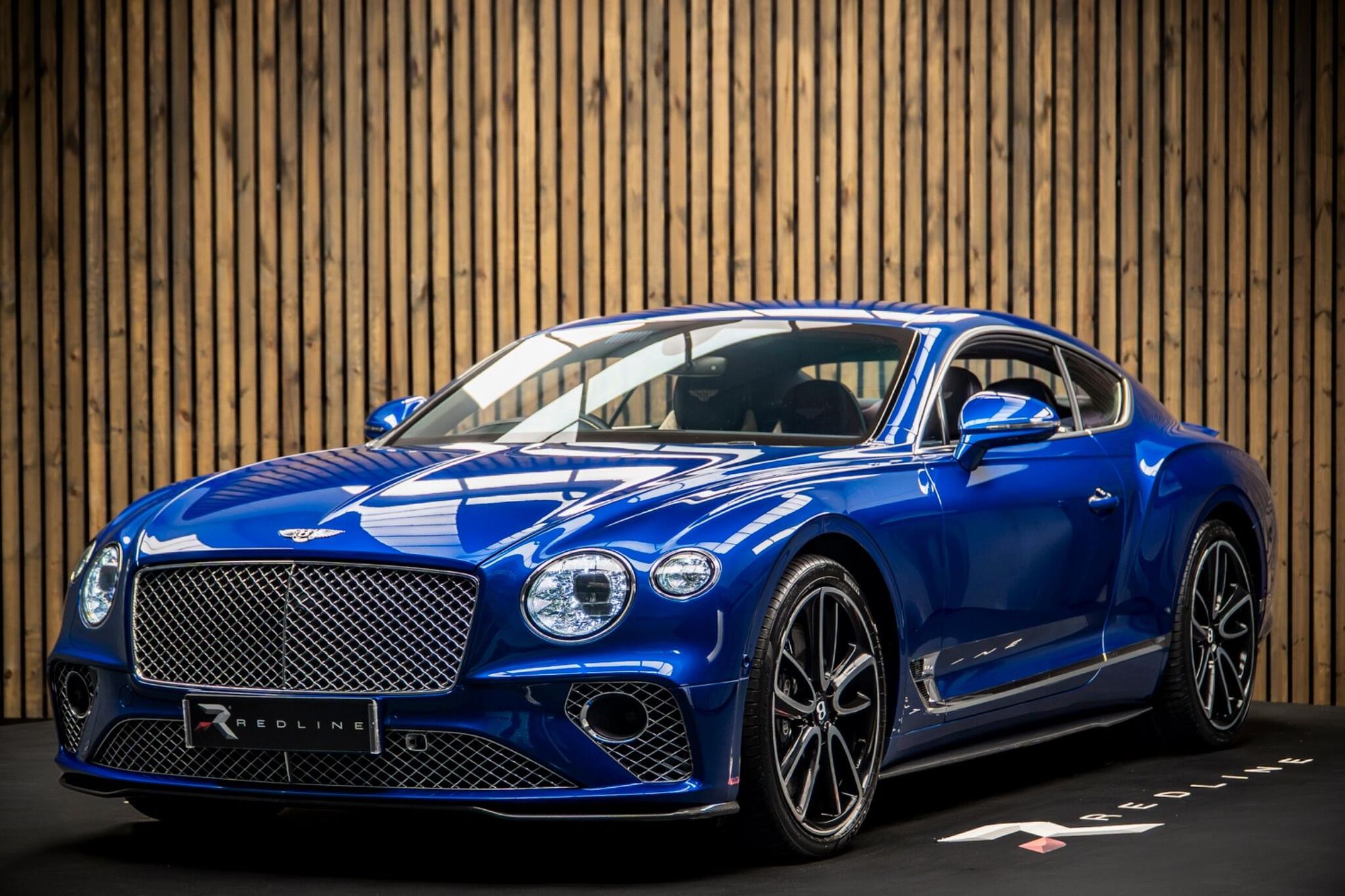 BENTLEY CONTINENTAL GT COUPE 6.0 W12 2dr Auto for sale UK - Slide 9