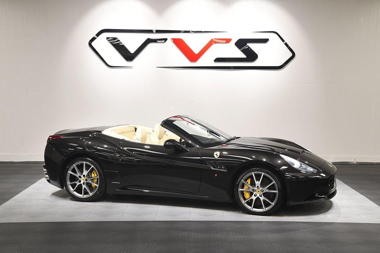 FERRARI CALIFORNIA CONVERTIBLE 2+ 2dr F1