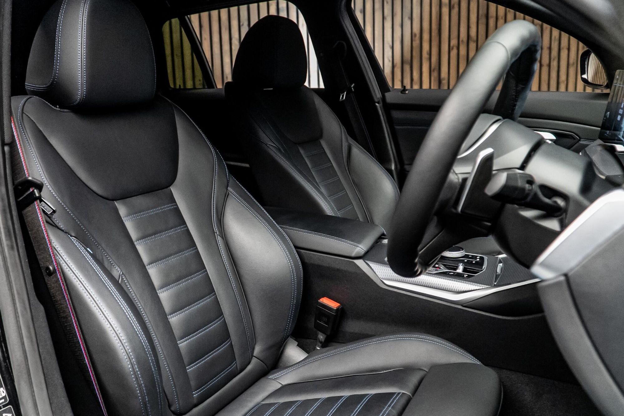 BMW 3 SERIES DIESEL TOURING M340d xDrive MHT 5dr Step Auto for sale UK - Slide 2