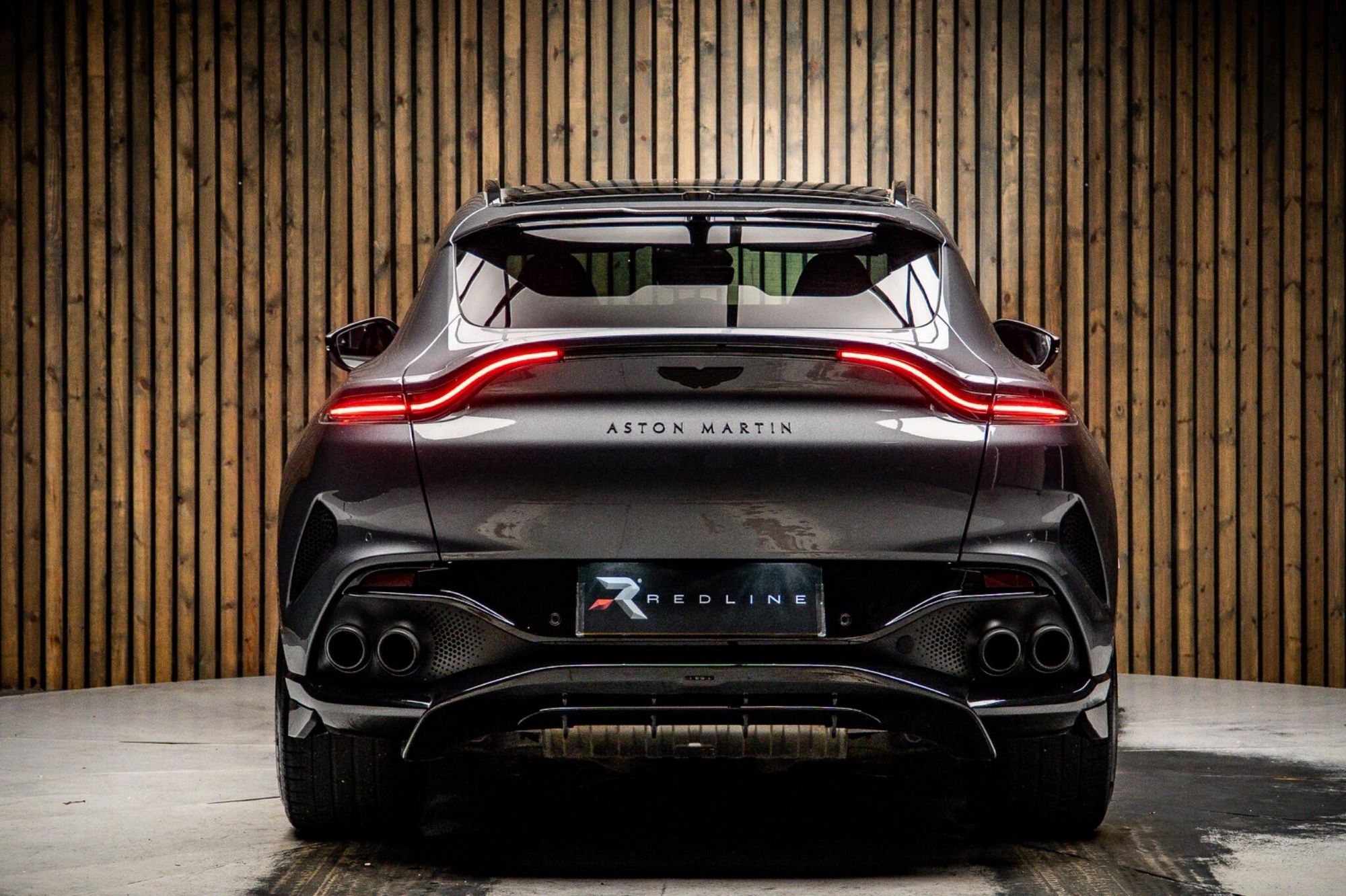 ASTON MARTIN DBX ESTATE V8 DBX707 5dr Touchtronic for sale UK - Slide 6