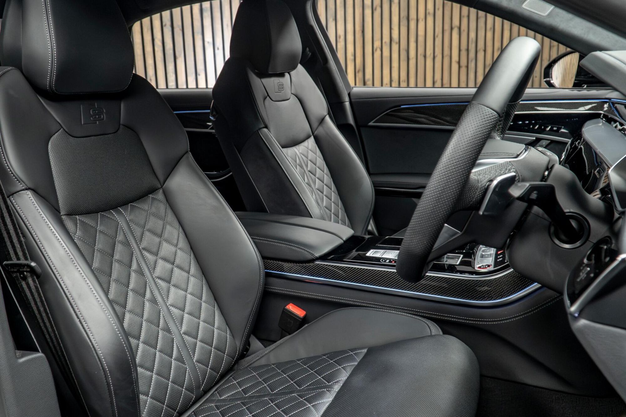 AUDI A8 SALOON S8 Quattro Black Edition 4dr Tiptronic for sale UK - Slide 2