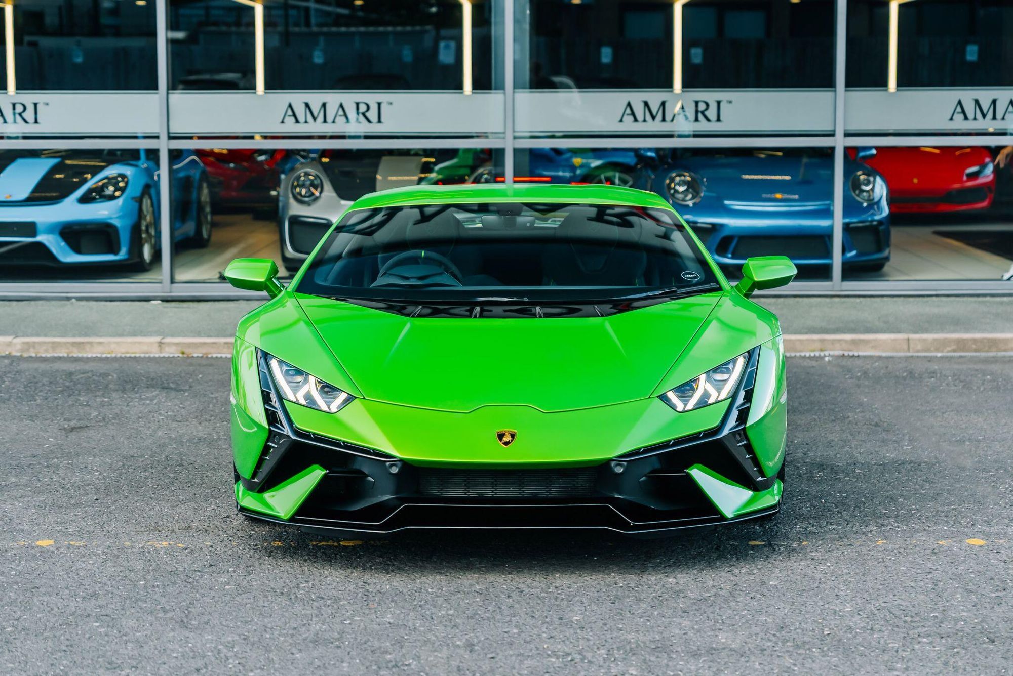 LAMBORGHINI HURACAN COUPE LP 640-4 Performante 2dr LDF for sale UK - Slide 5