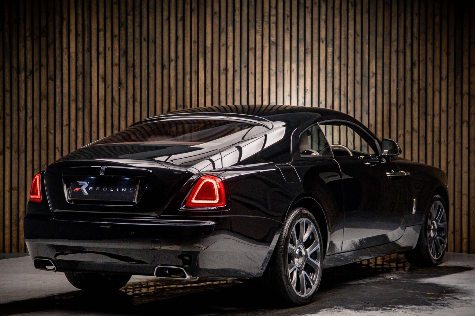 ROLLS-ROYCE WRAITH COUPE 2dr Auto for sale UK - Slide 4