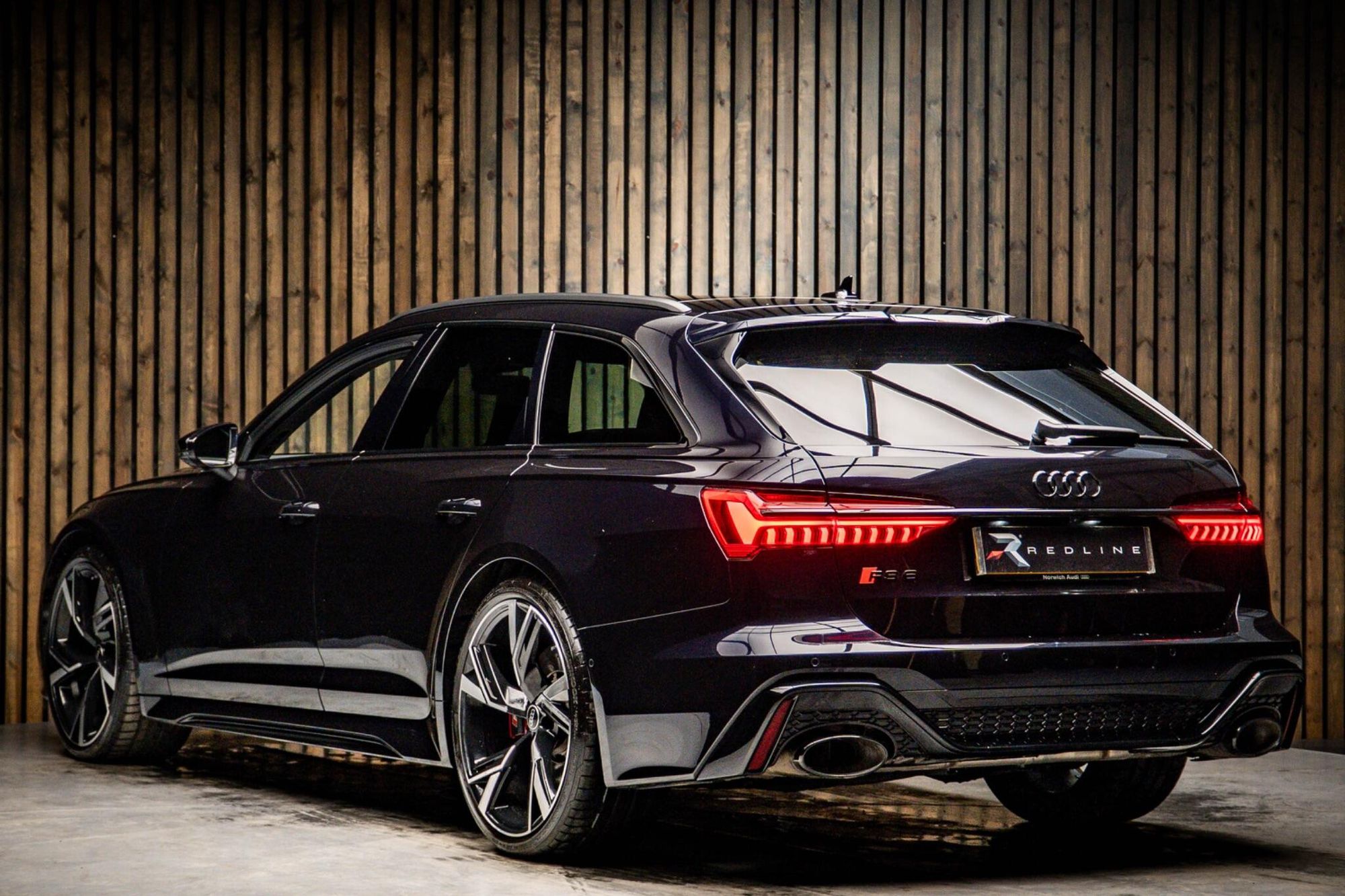AUDI RS6 RS 6 AVANT RS 6 TFSI Quattro Vorsprung 5dr Tiptronic for sale UK - Slide 3