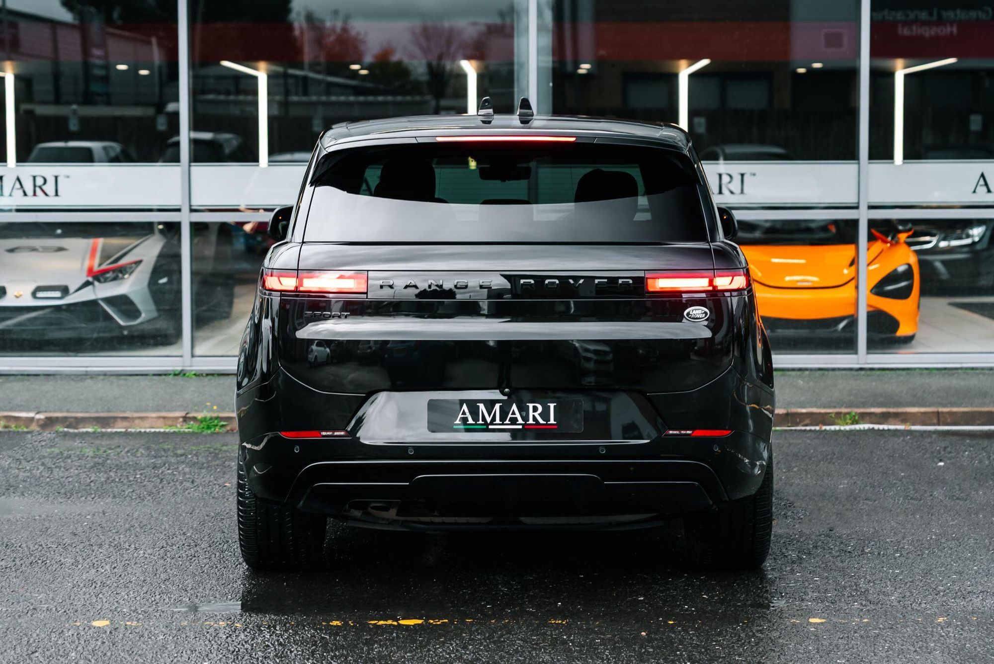 LAND ROVER RANGE ROVER SPORT DIESEL ESTATE 3.0 D350 Autobiography 5dr Auto for sale UK - Slide 8