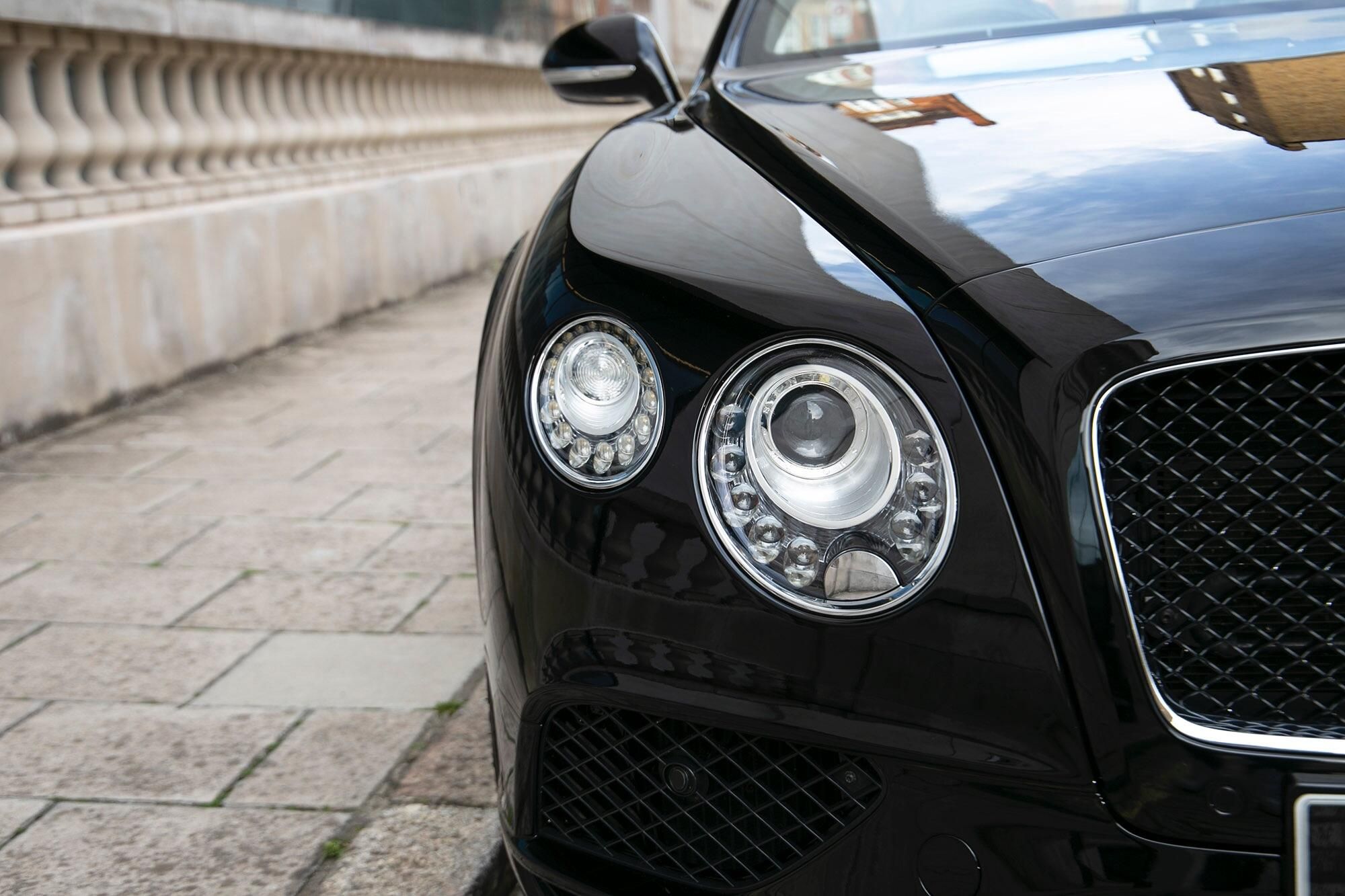 BENTLEY CONTINENTAL GTC CONVERTIBLE 4.0 V8 S 2dr Auto for sale UK - Slide 6