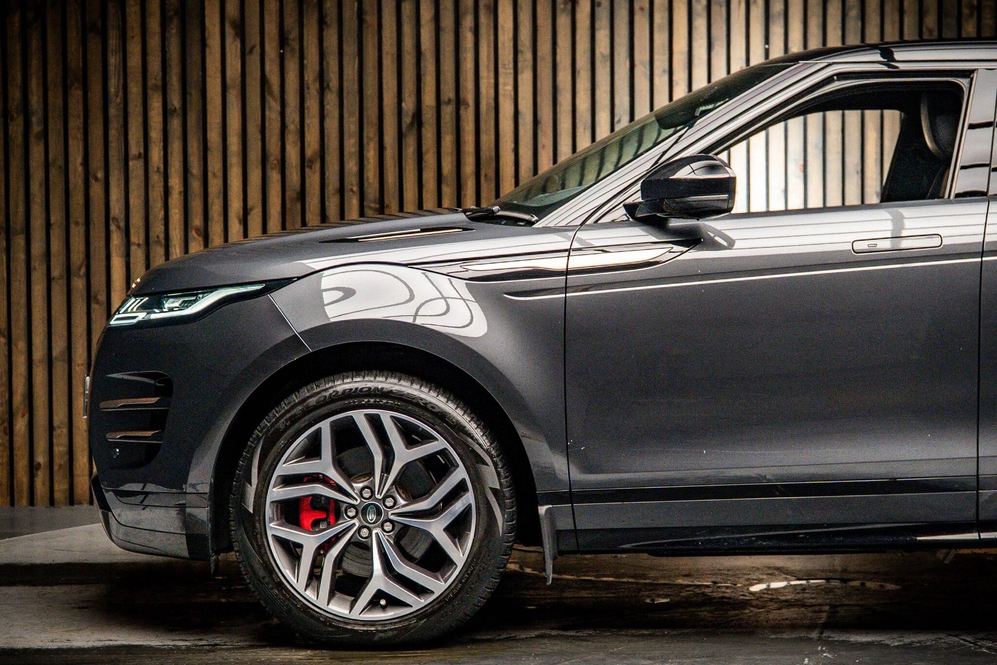 LAND ROVER RANGE ROVER EVOQUE HATCHBACK 1.5 P300e Autobiography 5dr Auto for sale UK - Slide 9