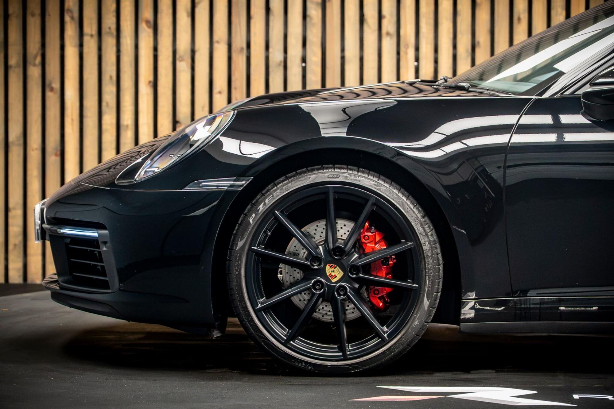 PORSCHE 911 [992] CARRERA COUPE 2dr PDK for sale UK - Slide 9