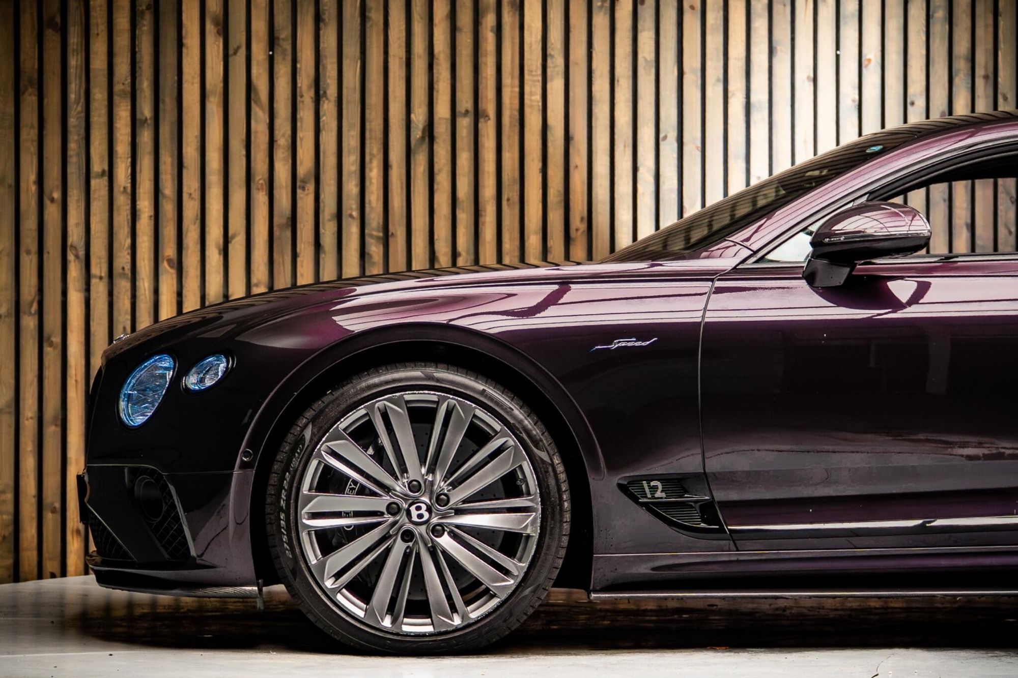 BENTLEY CONTINENTAL GT COUPE 6.0 W12 Speed 2dr Auto for sale UK - Slide 9