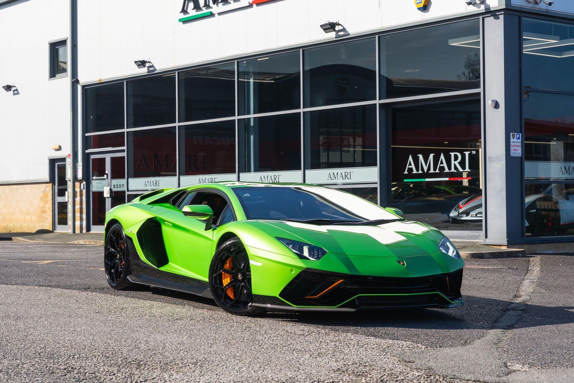 LAMBORGHINI AVENTADOR COUPE LP 780-4 Ultimae 2dr ISR for sale UK - Slide 7