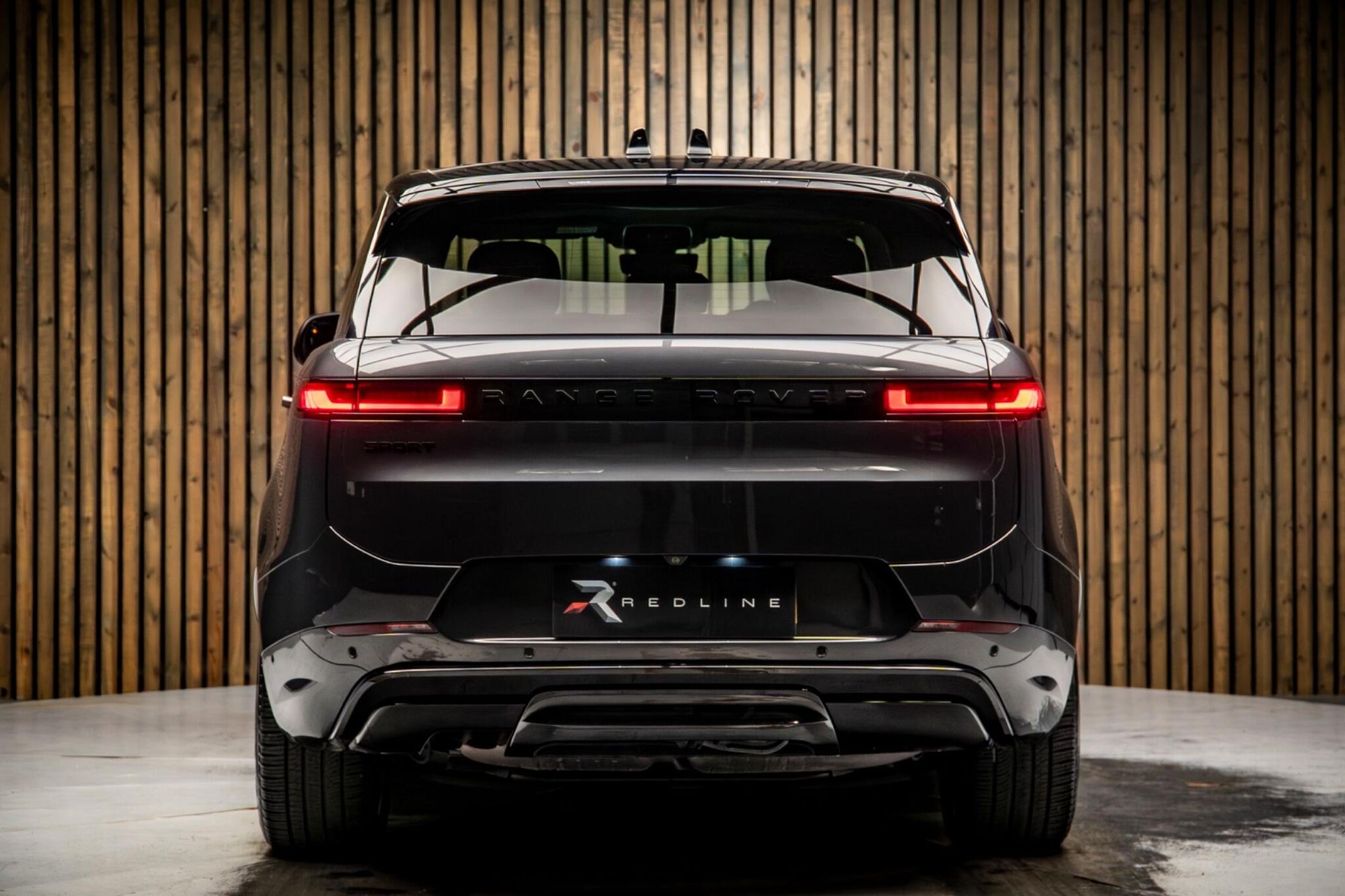 LAND ROVER RANGE ROVER SPORT DIESEL ESTATE 3.0 D350 Autobiography 5dr Auto for sale UK - Slide 6