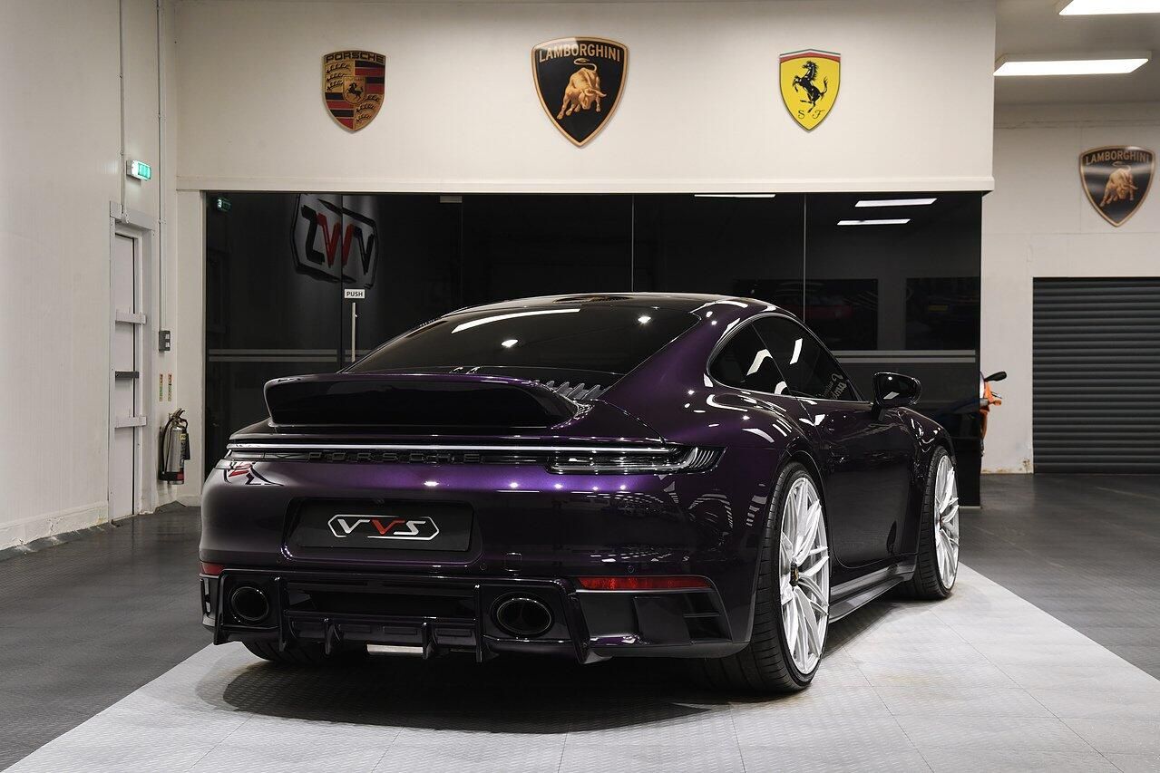 PORSCHE 911 [992] CARRERA COUPE GTS 2dr PDK for sale UK - Slide 3