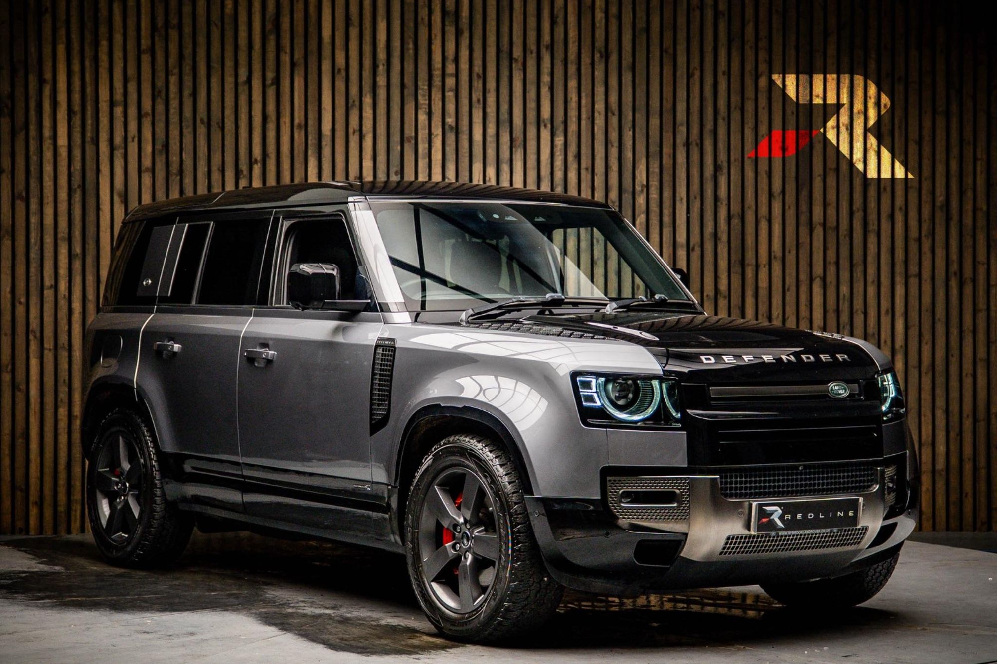 LAND ROVER DEFENDER ESTATE 3.0 P400 X 110 5dr Auto [6 Seat]