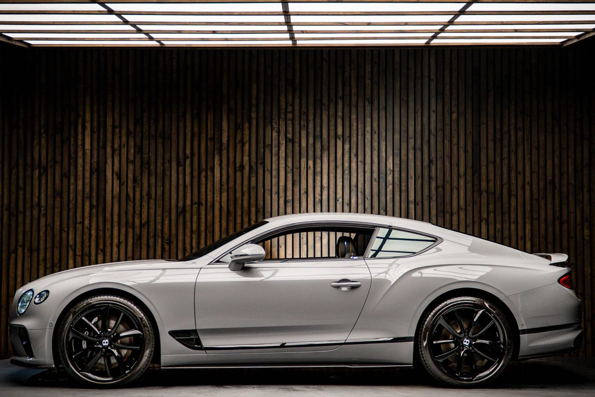 BENTLEY CONTINENTAL GT COUPE 4.0 V8 S 2dr Auto for sale UK - Slide 7