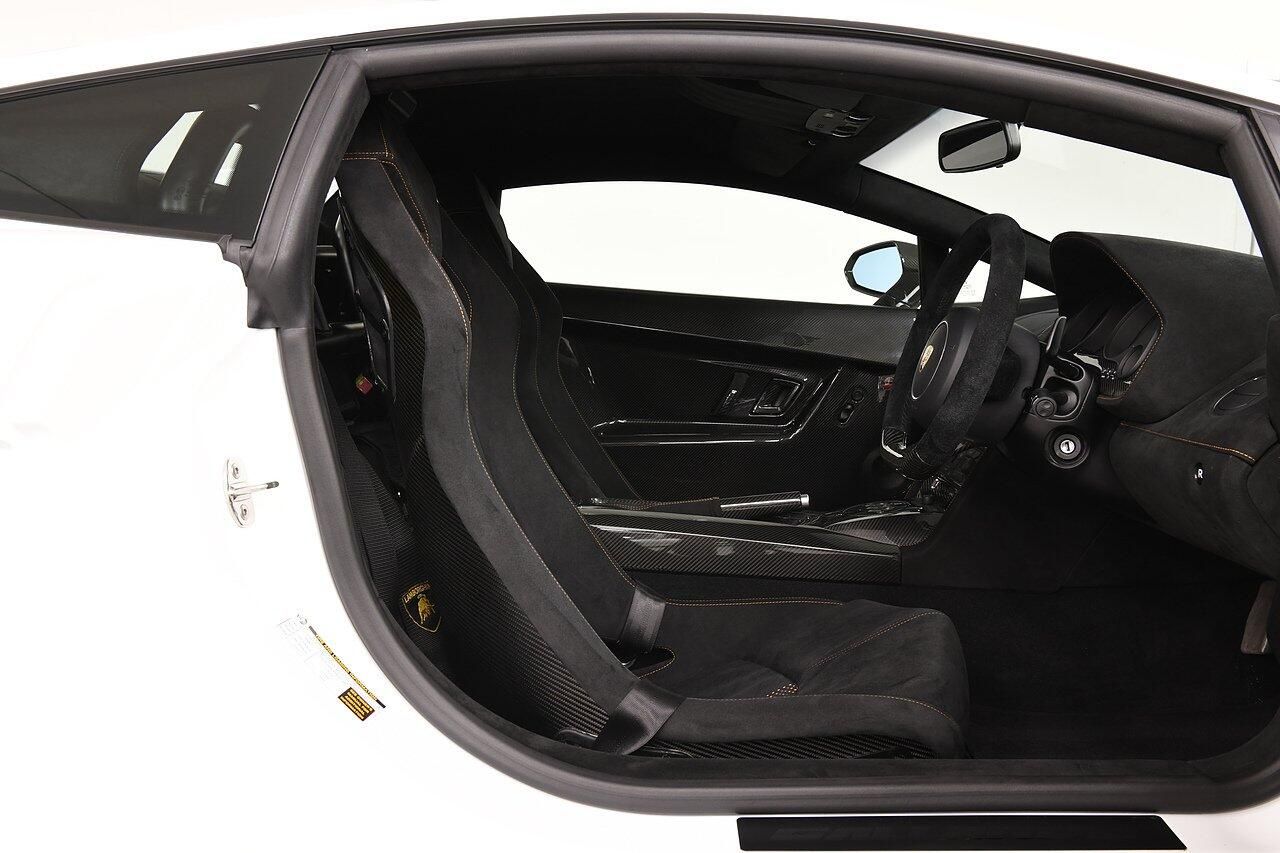 LAMBORGHINI GALLARDO COUPE LP 550-2 2dr for sale UK - Slide 6