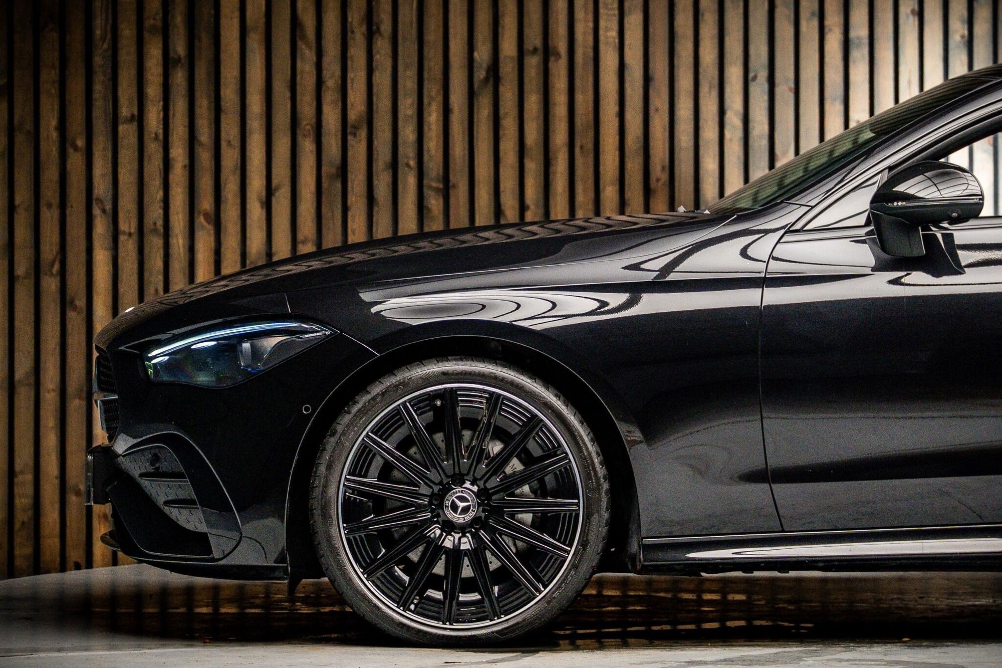 MERCEDES-BENZ CLE COUPE CLE 300 4Matic Premier Edition 2dr 9G-Tronic for sale UK - Slide 9