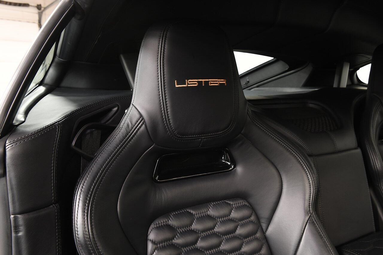JAGUAR F-TYPE COUPE 5.0 Supercharged V8 R 2dr Auto AWD for sale UK - Slide 9