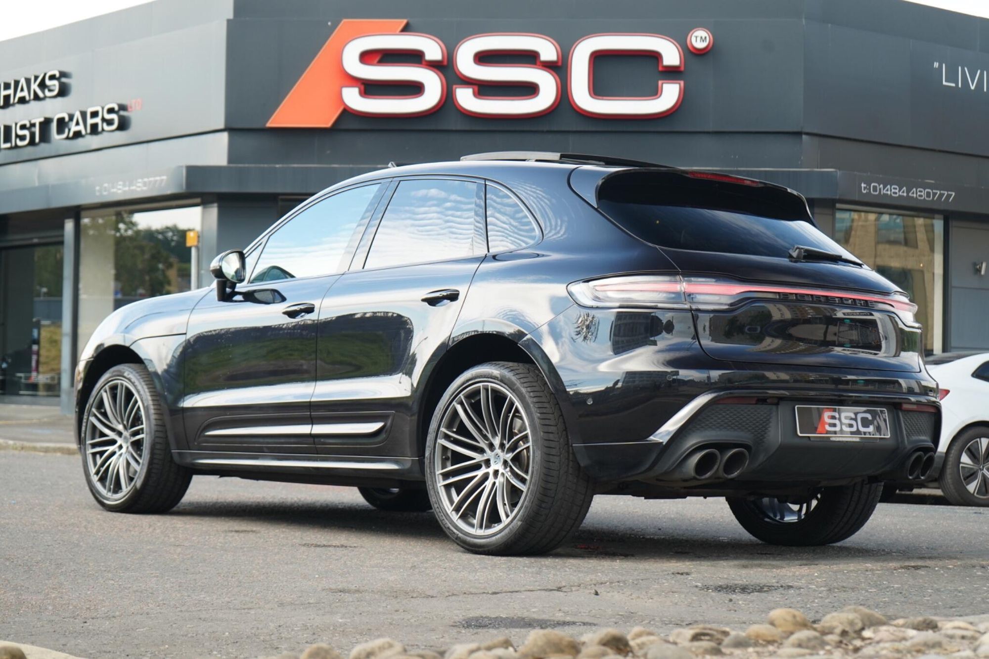 PORSCHE MACAN ESTATE S 5dr PDK for sale UK - Slide 2