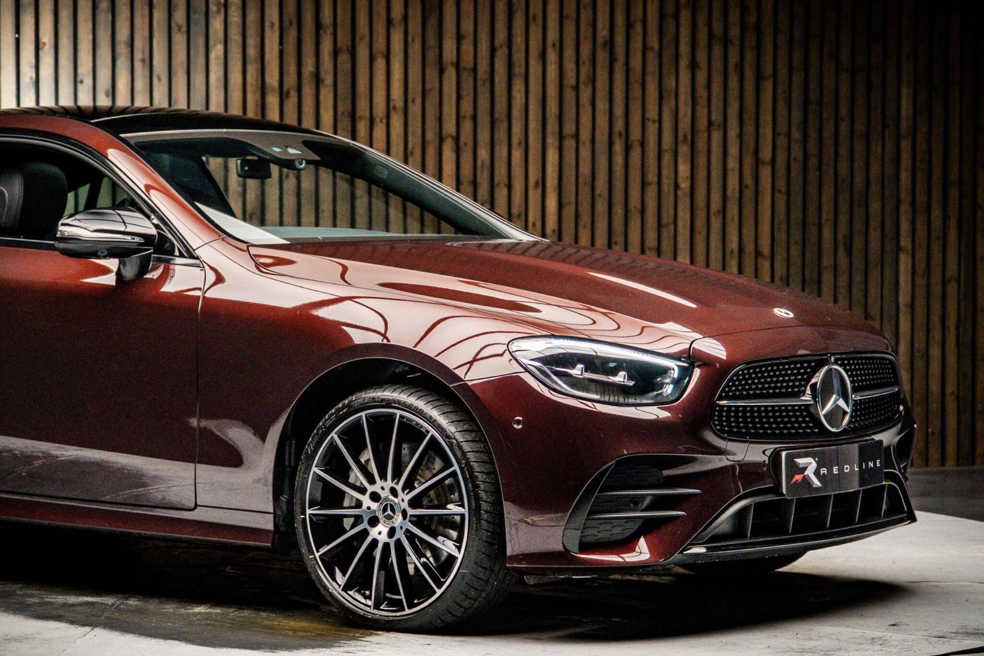 MERCEDES-BENZ E CLASS DIESEL COUPE E400d 4Matic AMG Line Night Ed Pre+ 2dr 9G-Tronic for sale UK - Slide 10