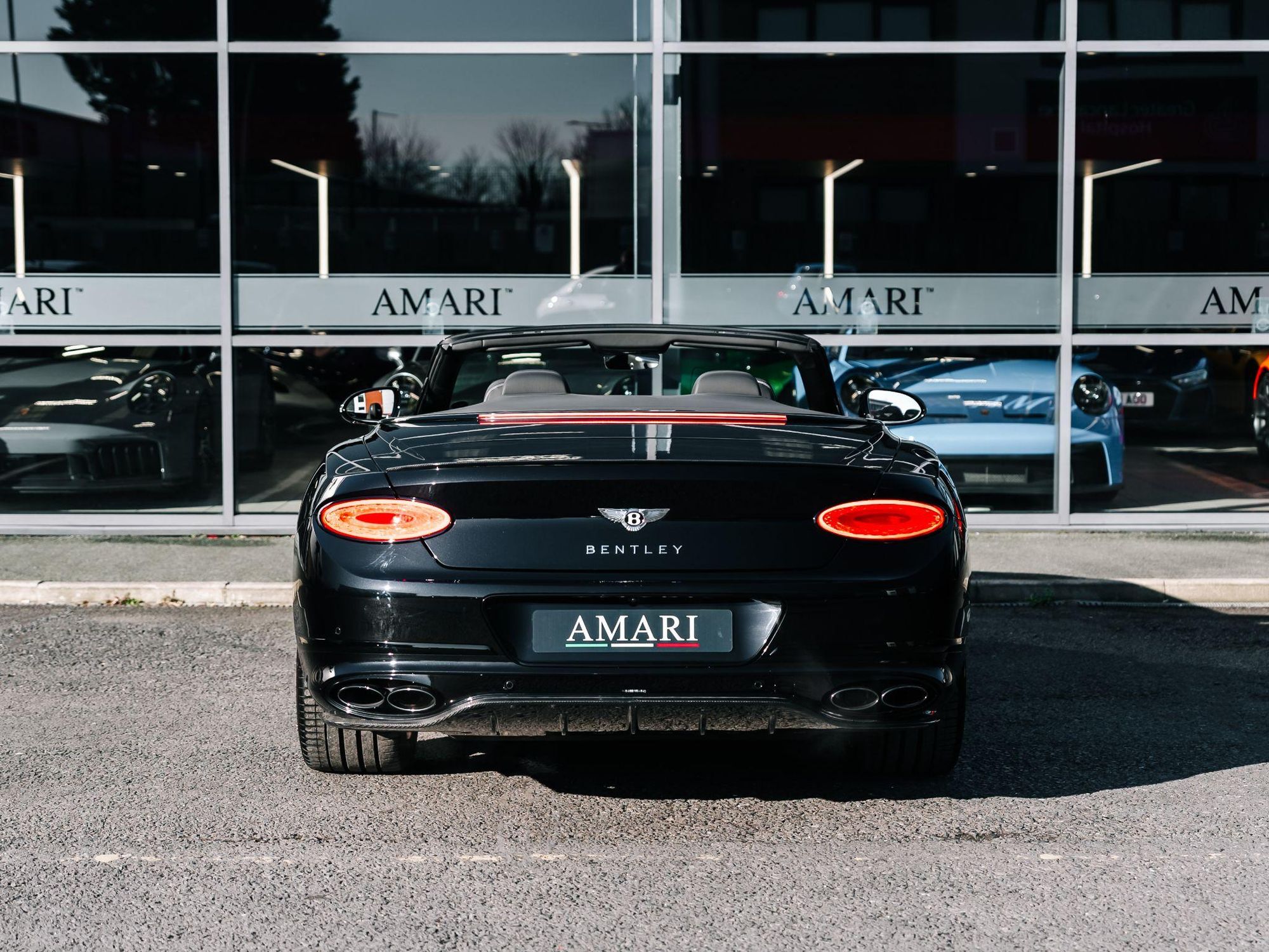 BENTLEY CONTINENTAL GTC CONVERTIBLE 4.0 V8 S 2dr Auto for sale UK - Slide 10