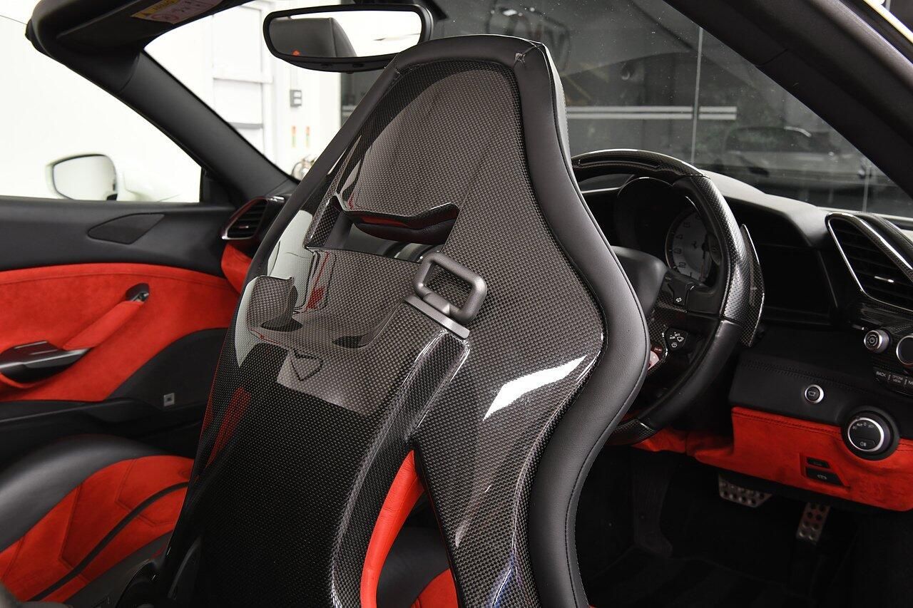 FERRARI 488 CONVERTIBLE Spider 2dr Auto for sale UK - Slide 10