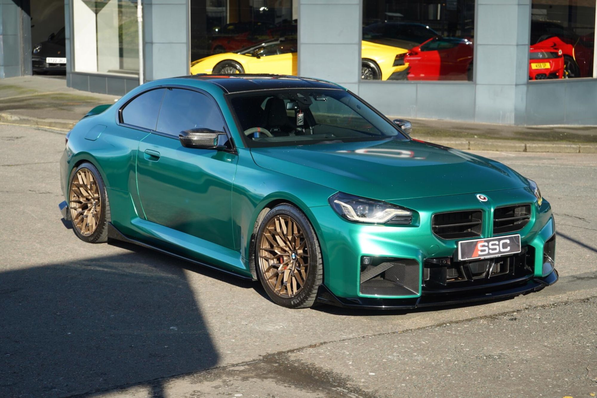 BMW M4 Coupe 3.0 Competition M xDrive 530 Steptronic 2 Door Auto for sale UK - Slide 4