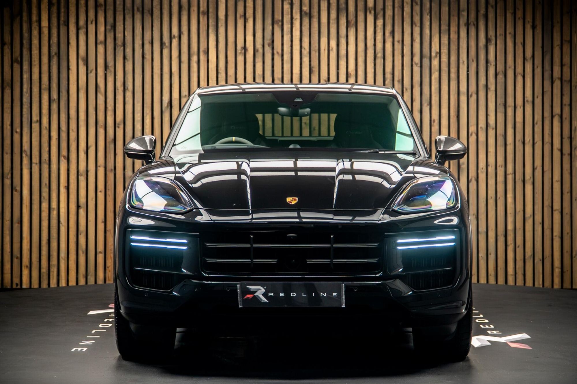 PORSCHE CAYENNE COUPE Turbo E-Hybrid 5dr Tiptronic S [GT Package] for sale UK - Slide 5