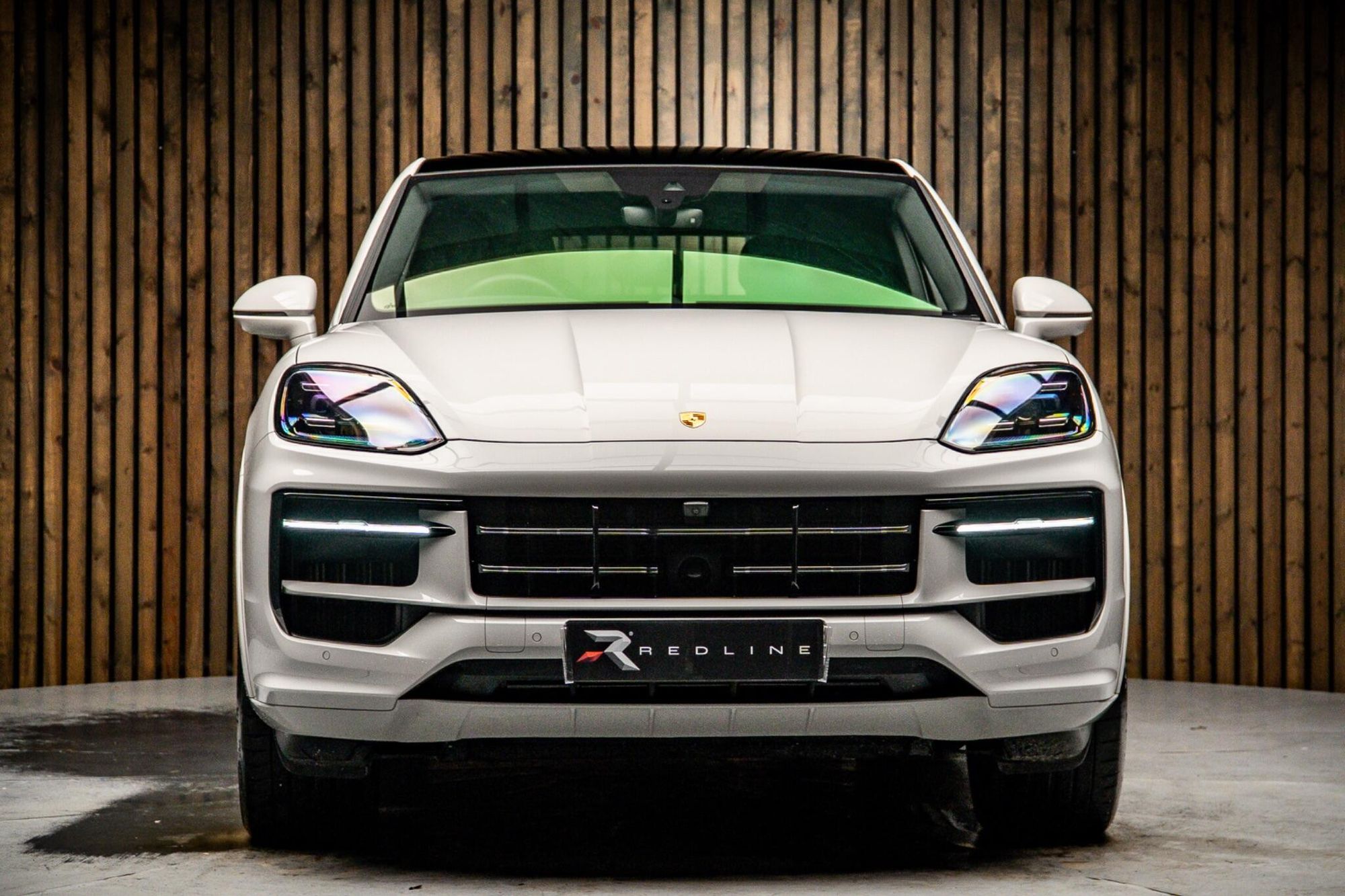 Porsche Cayenne Coupe 3.0 V6 Black Edition 353 Tiptronic S 5 Door Auto for sale UK - Slide 5