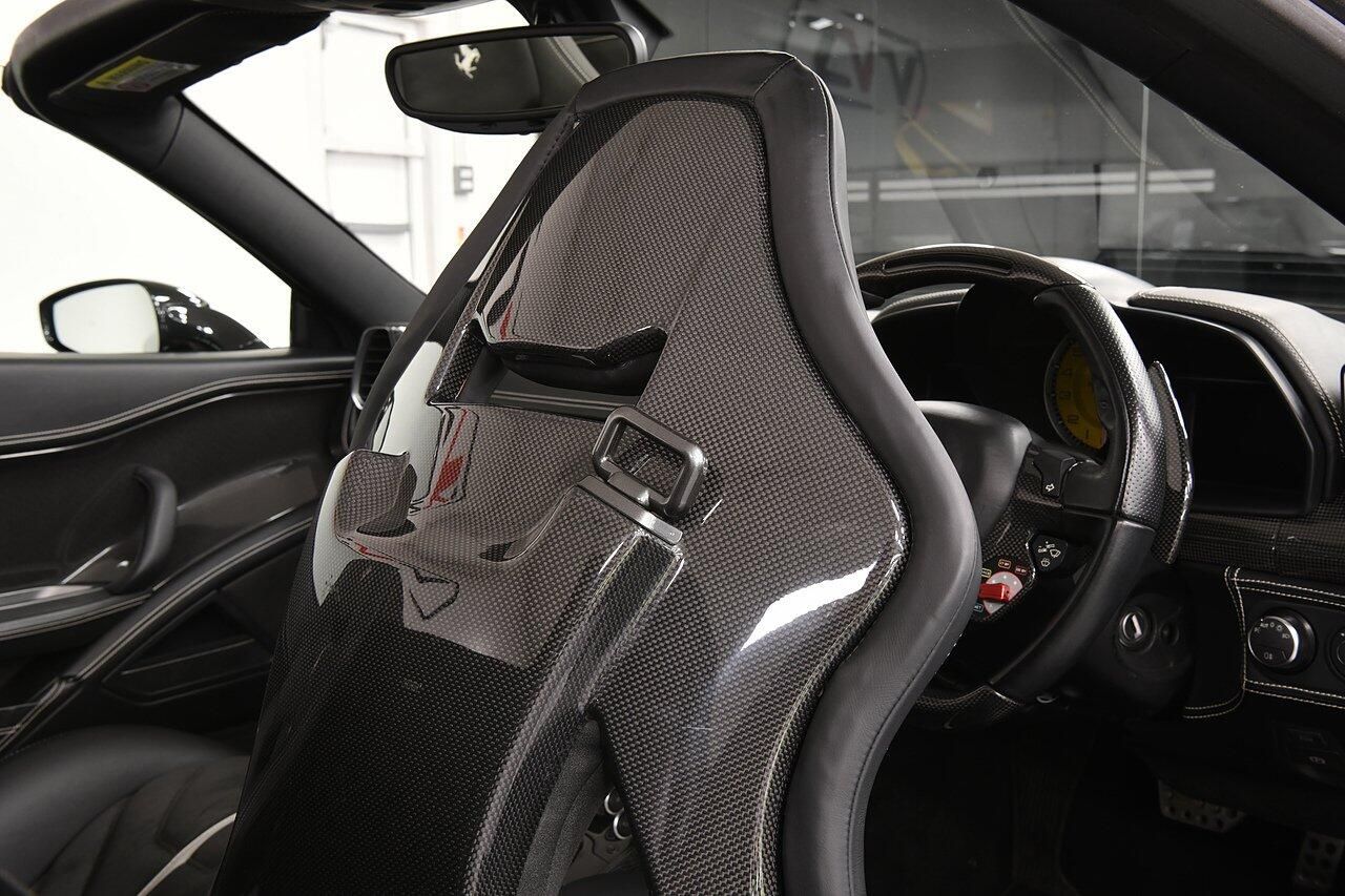 FERRARI 458 CONVERTIBLE Spider 2dr Auto for sale UK - Slide 10