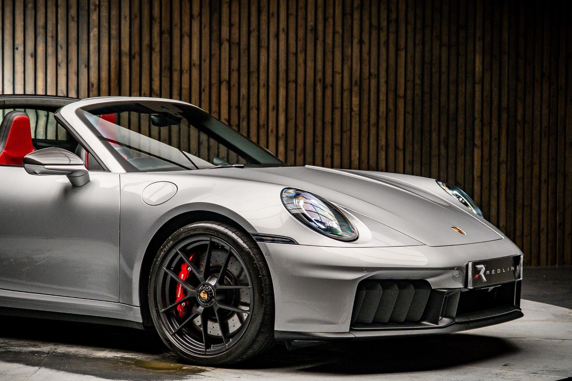 PORSCHE 911 [992] TARGA 4 GTS t-Hybrid 2dr PDK for sale UK - Slide 10