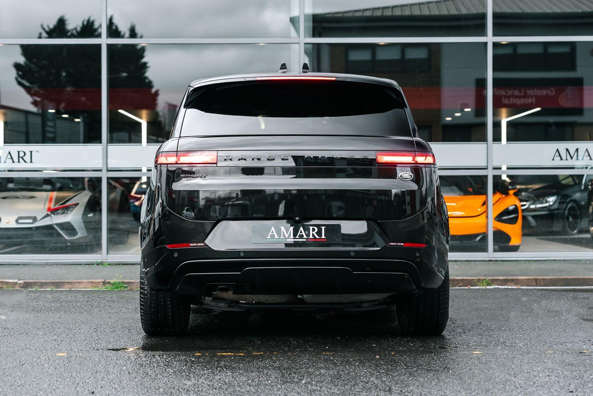 LAND ROVER RANGE ROVER SPORT DIESEL ESTATE 3.0 D350 Autobiography 5dr Auto for sale UK - Slide 7