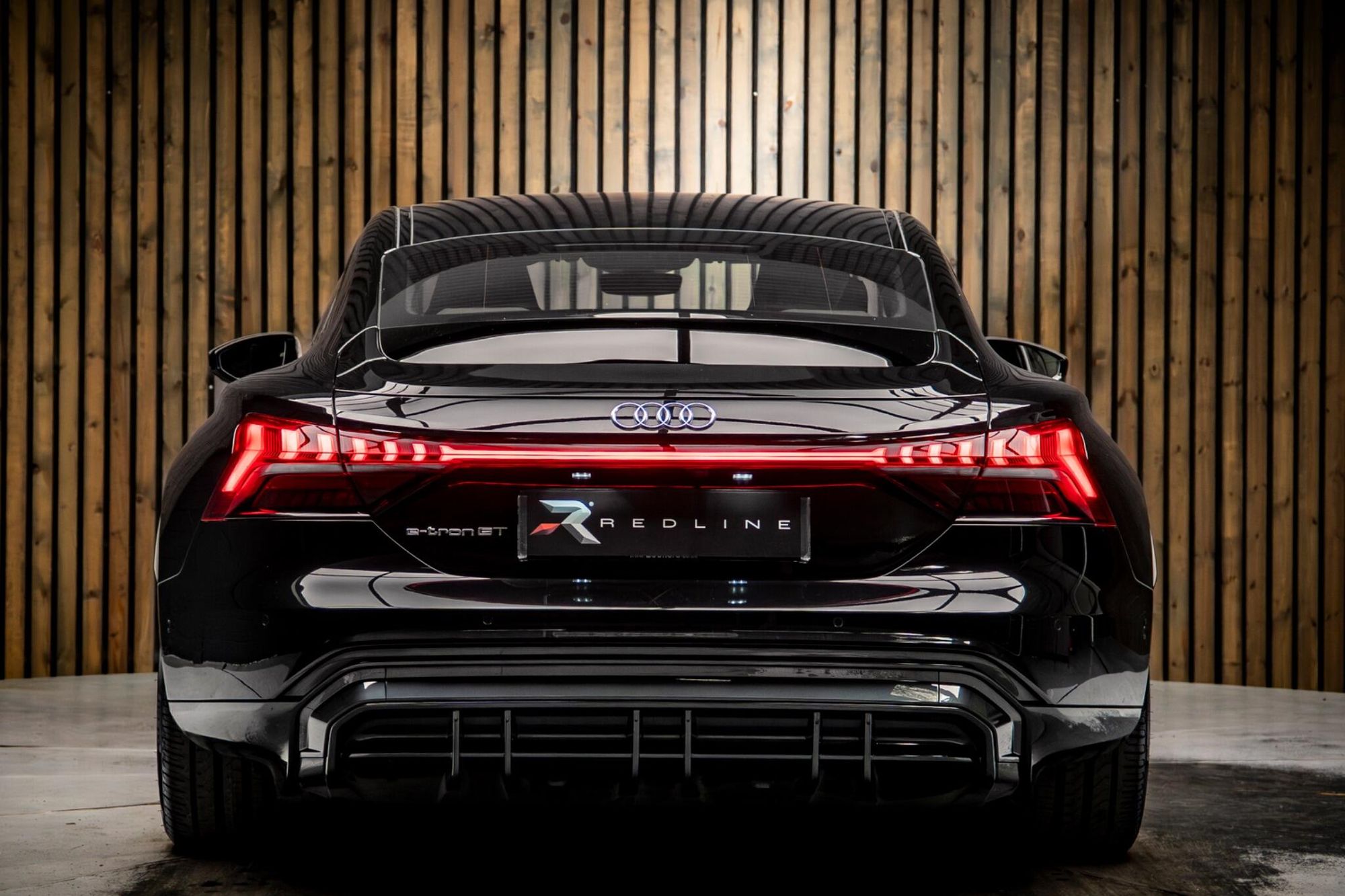 AUDI E-TRON GT SALOON 390kW Quattro 93kWh Vorsprung 4dr Auto for sale UK - Slide 6