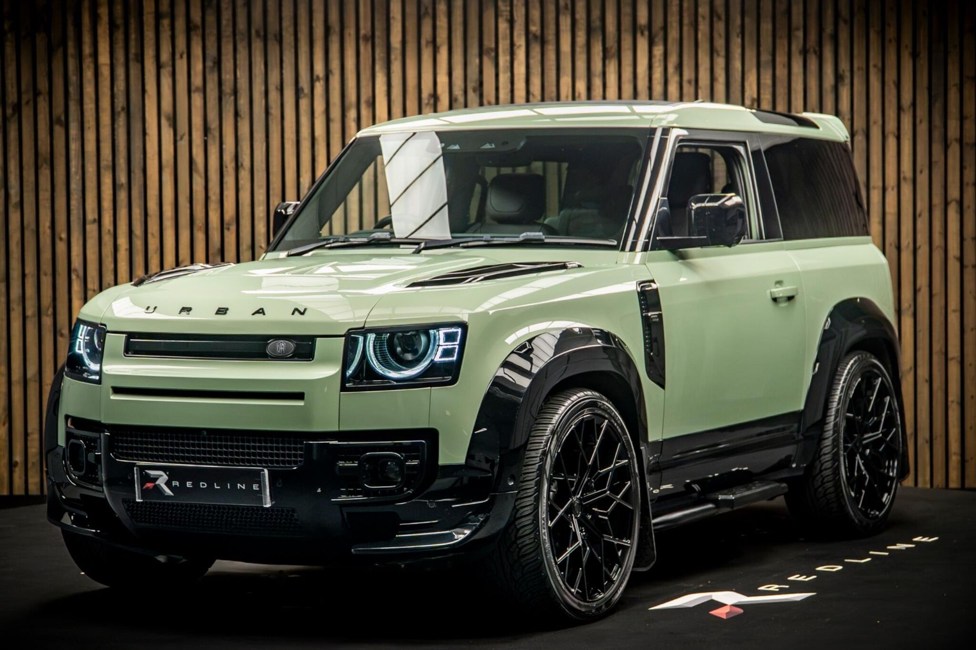 LAND ROVER DEFENDER ESTATE SPECIAL EDITIONS 3.0 D300 75th Limited Edition 90 3dr Auto for sale UK - Slide 8
