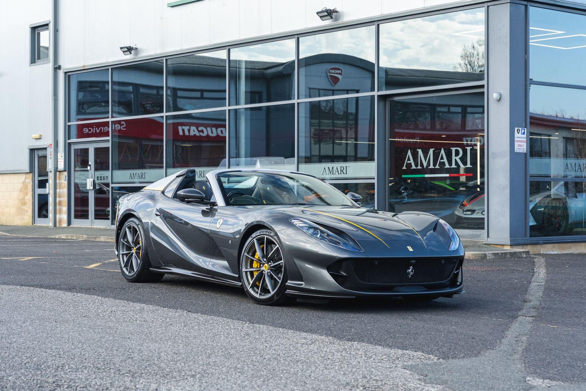 FERRARI 812 SUPERFAST GTS 2dr Auto for sale UK - Slide 5